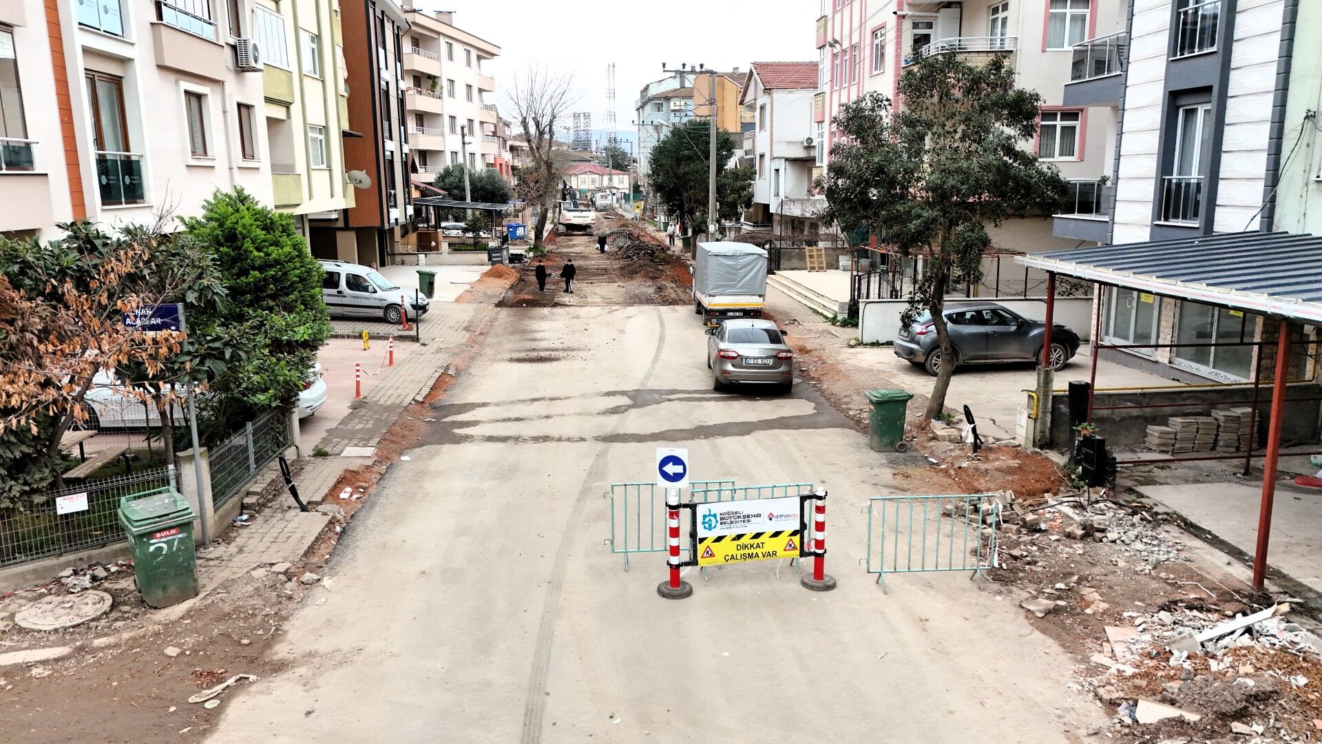 Körfez Petkimliler Caddesi'nde Yoğun Tempo (5)
