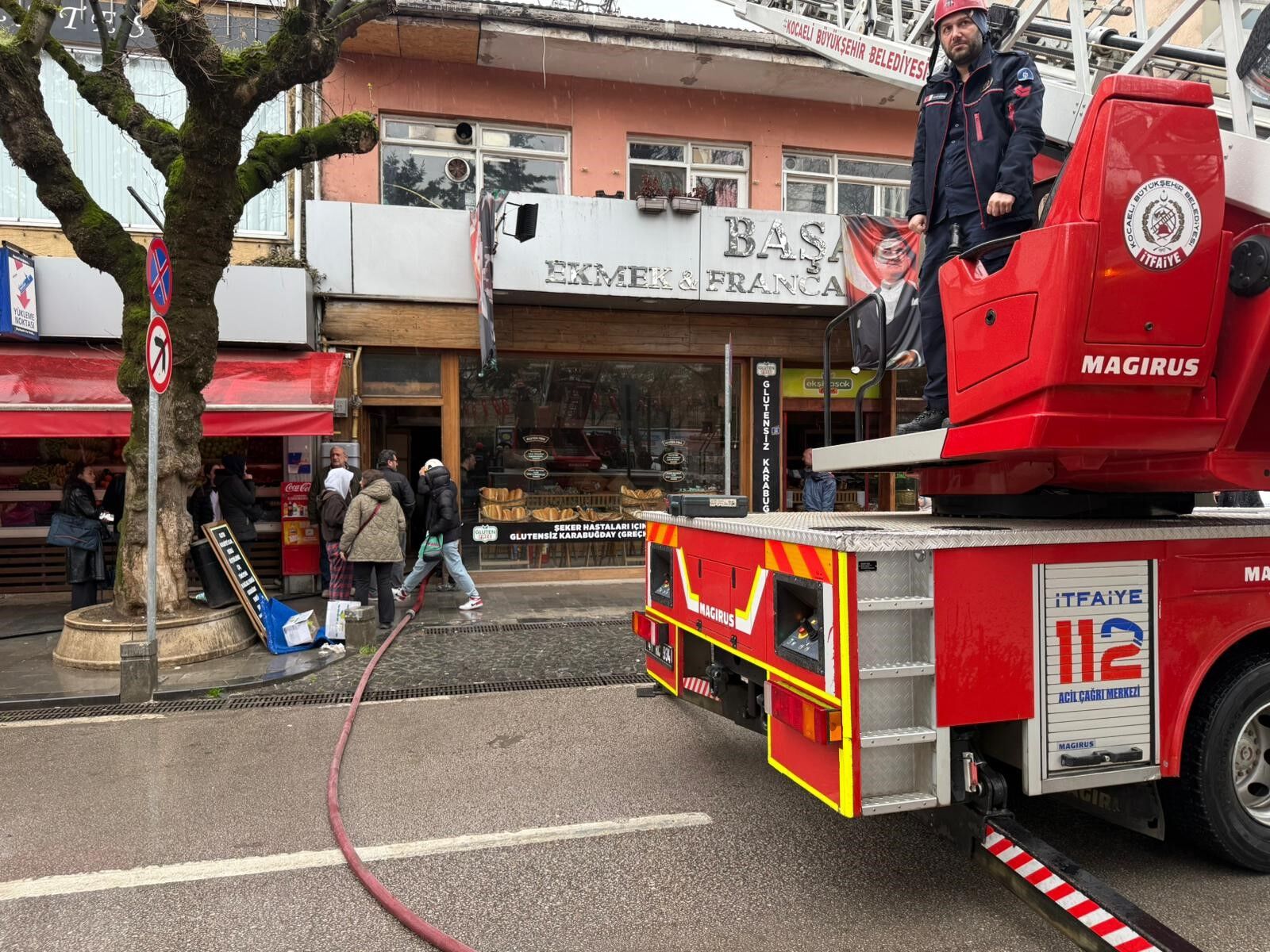 A W671330 05