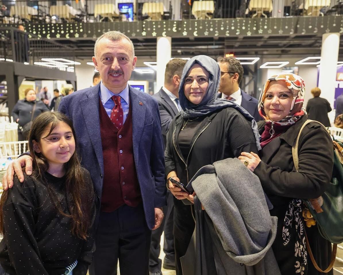 Başkan Büyükakın Da Katıldı Ak Parti Iftarında 3 Bin Kişi Aynı Sofrada Oruçlarını Açtı (18)