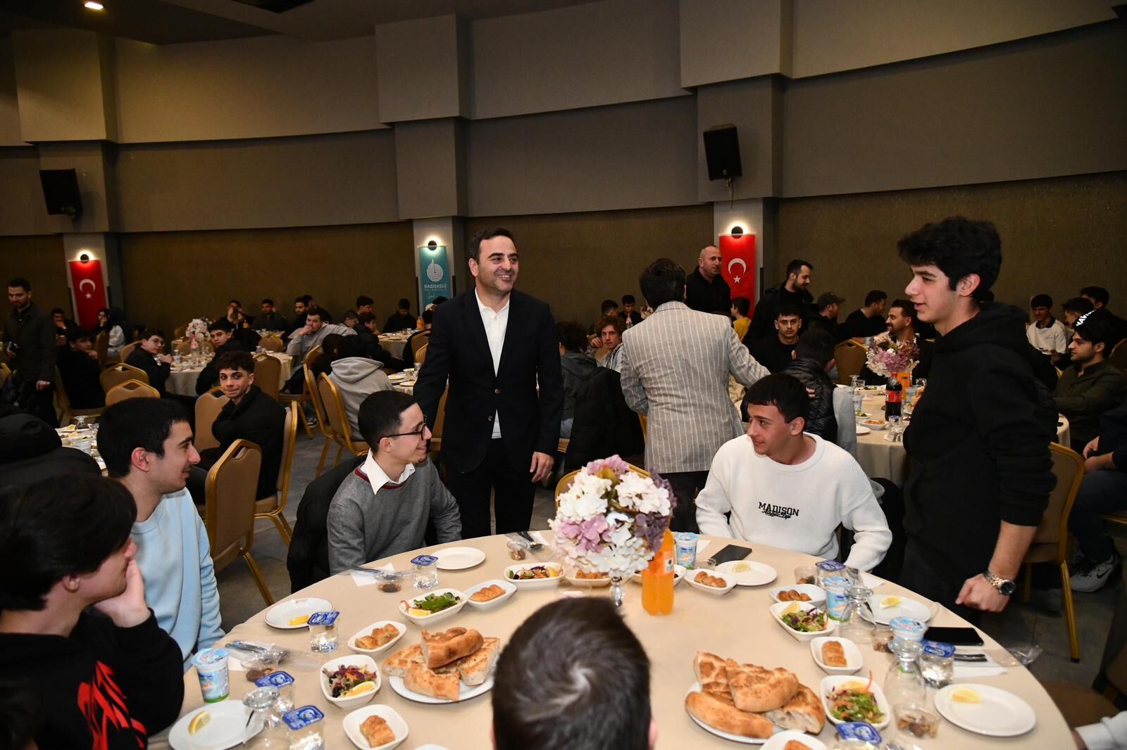 Baskan Ozlu Genclik.iftari3