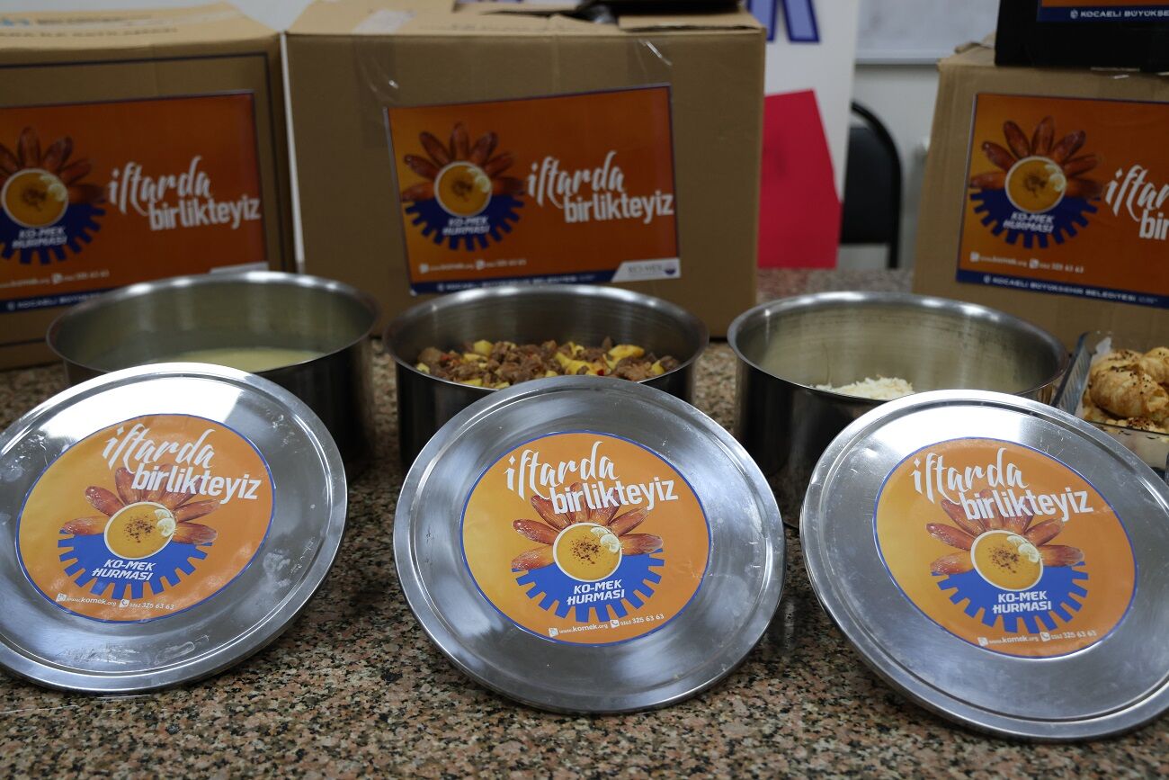 Sofralar, Ko Mek Hurması Ile Bereketlendi (2)