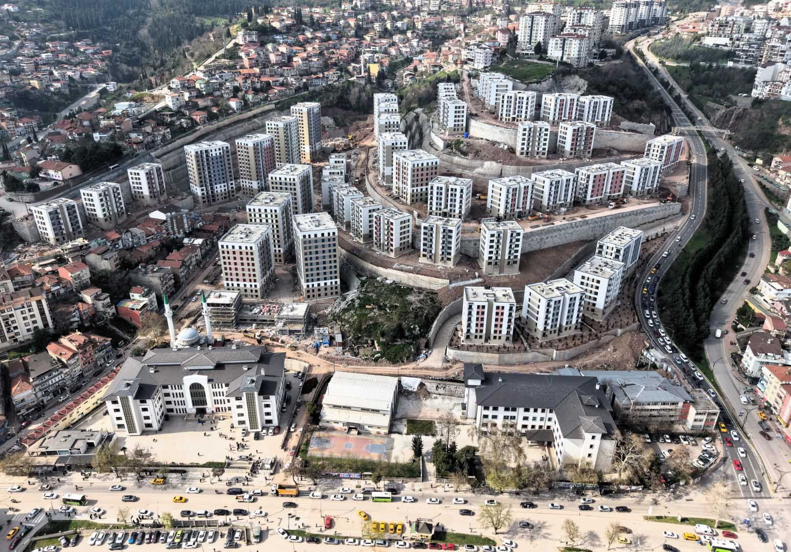 Cedit, Çevre Düzenlemesi Ile Son Şeklini Alıyor (10)