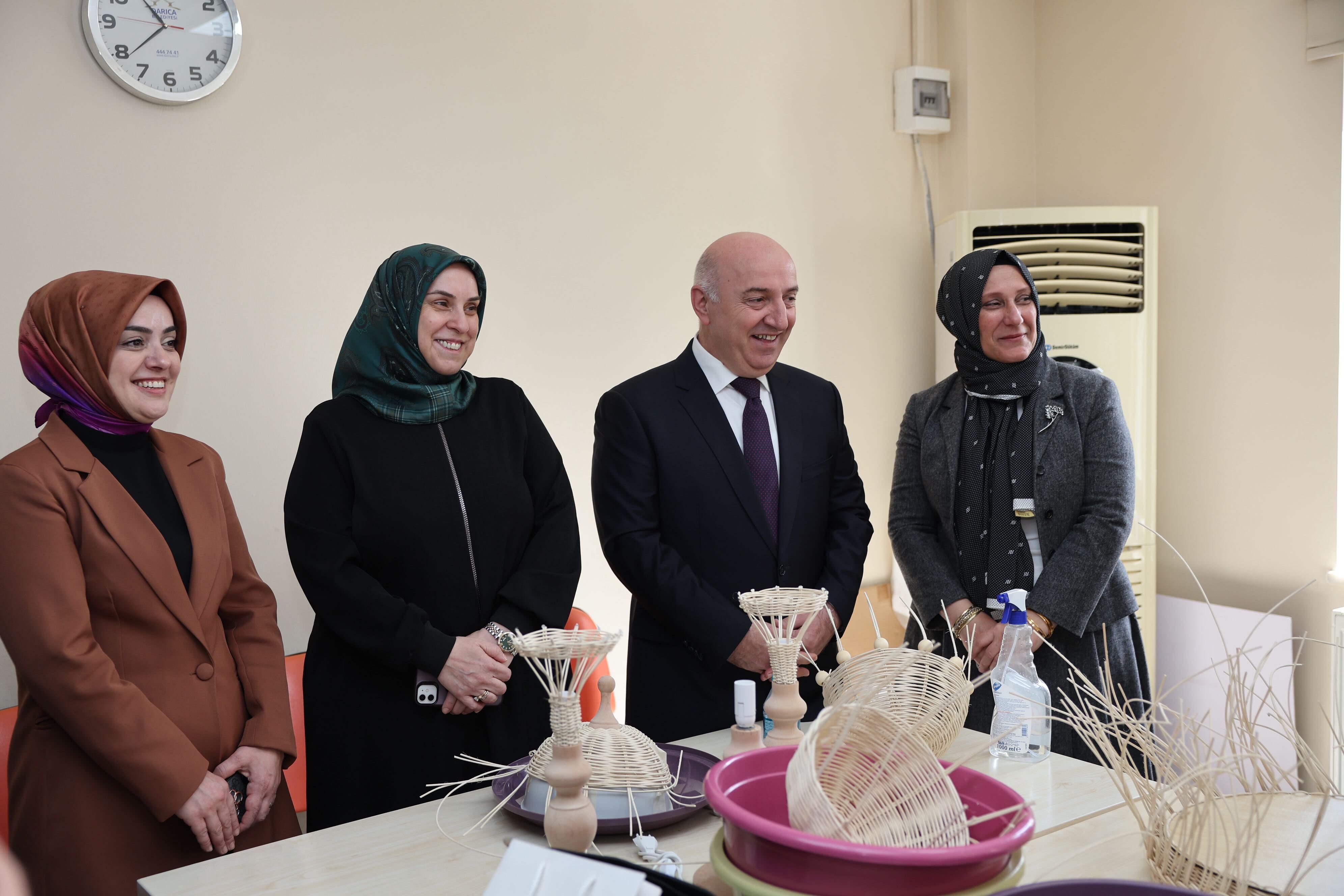 Darıca’da Anneler Öğreniyor, Çocuklar Güvenle Gelişiyor (7)