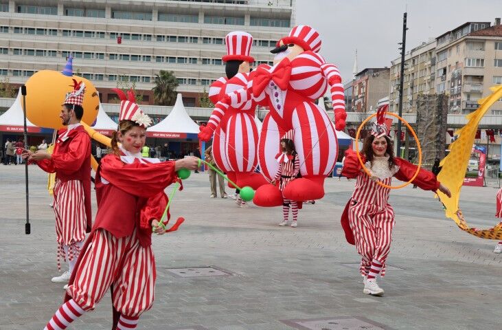 Haydi Çocuklar İzmit Milli İrade Meydanı'na (1)