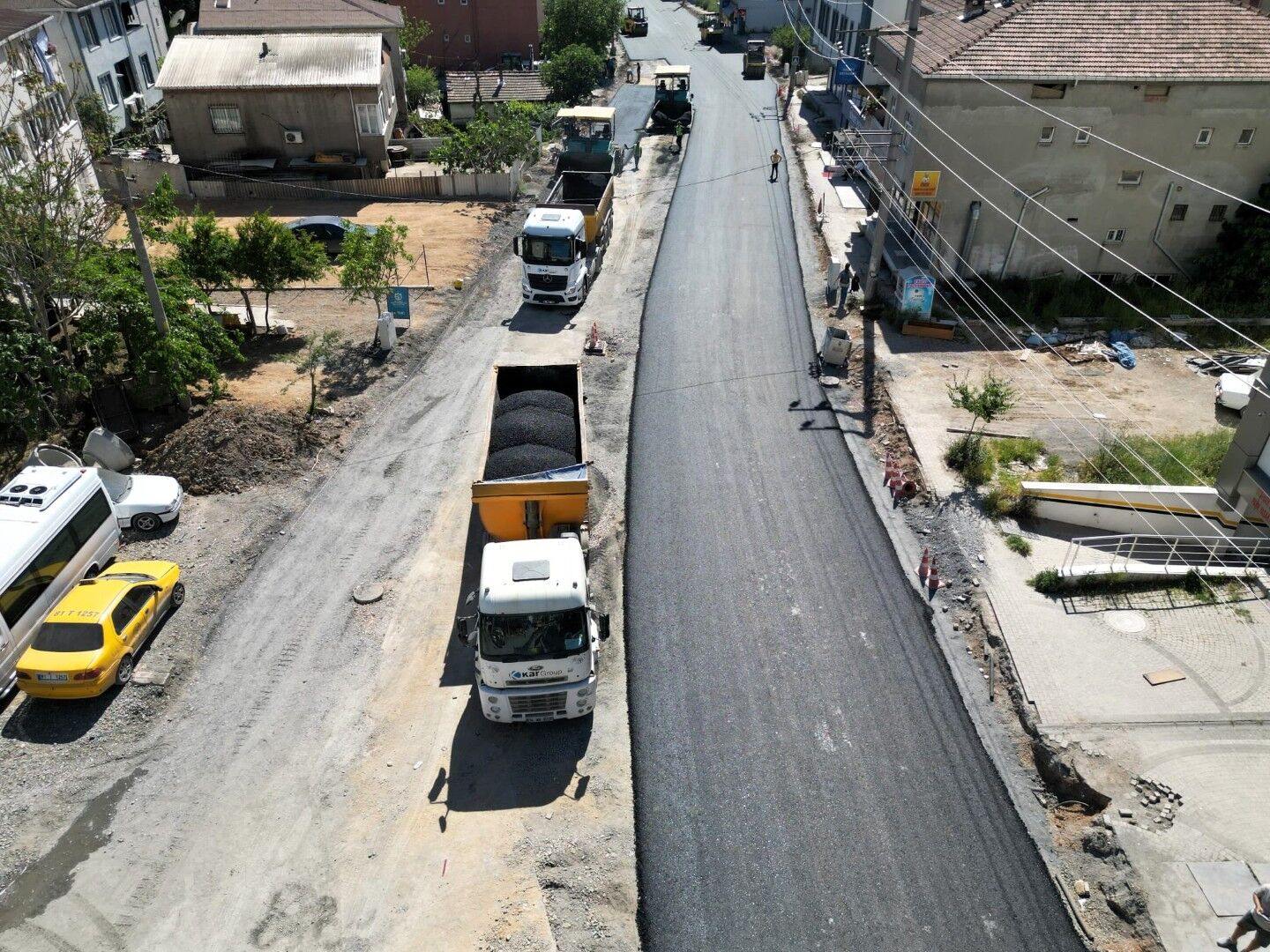 Büyükşehir, Çayırova Uğur Mumcu Caddesi’ni Yeniliyor (7)
