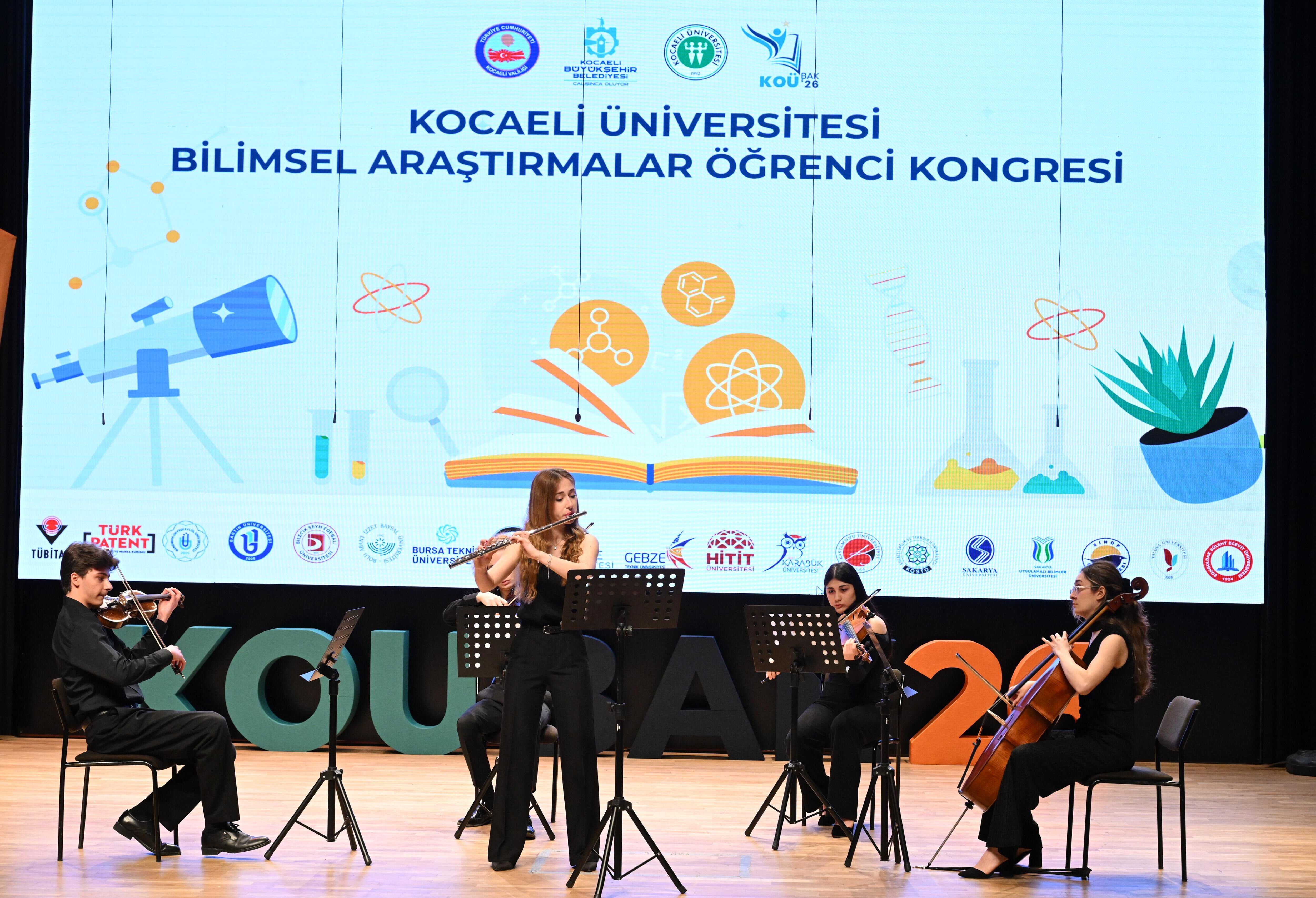Devlet Konservatuvarı Açılışta M