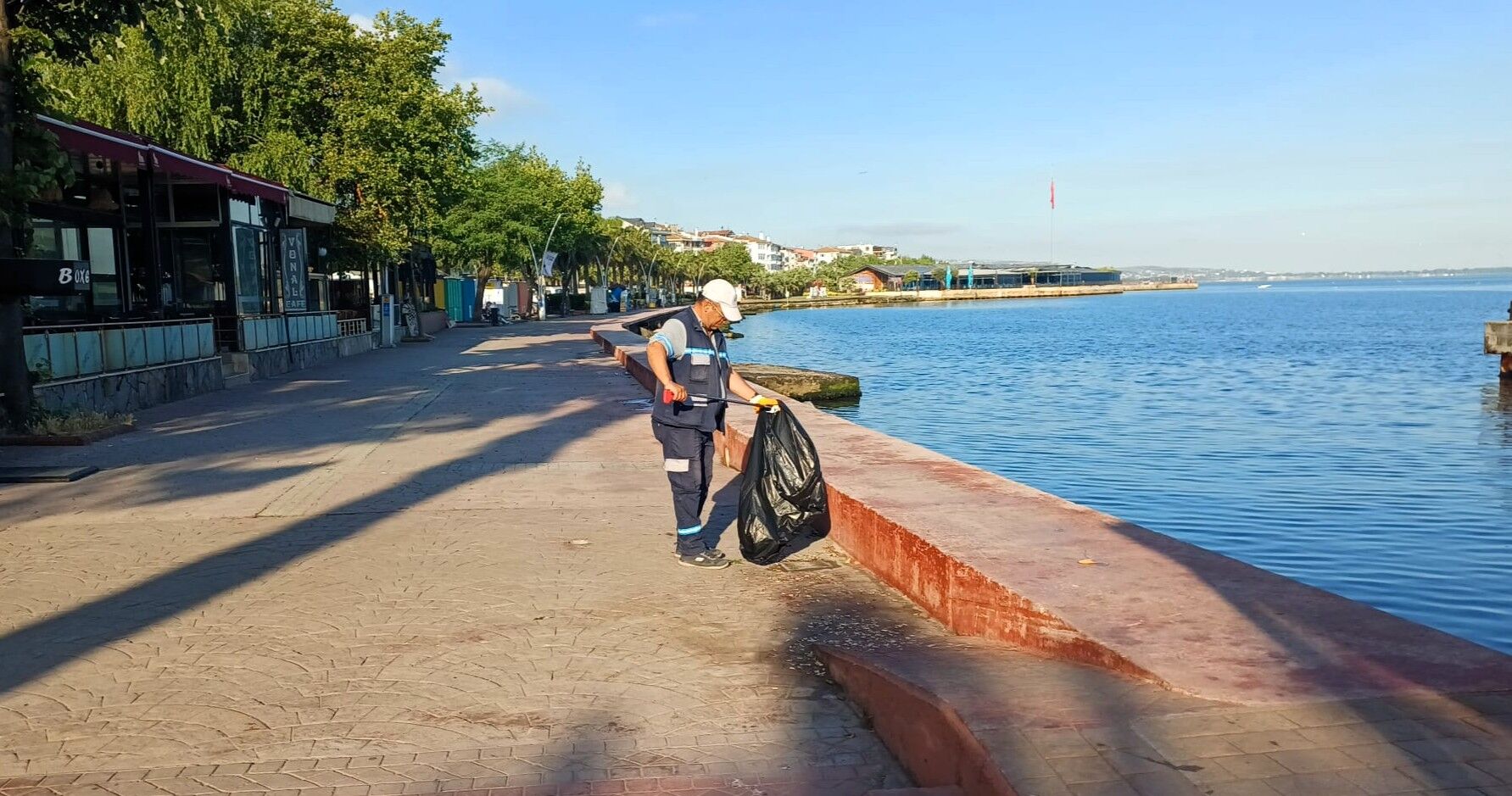 Başiskele Sahili Büyükşehir’le Hem Temiz, Hem Güvenli (9)