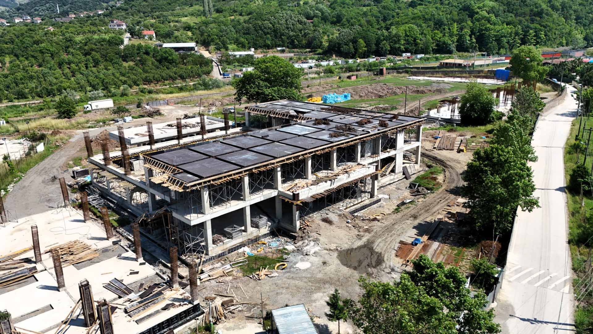 Gölcük’te Sporun Çehresi Büyükşehir’le Değişecek (1) (Büyük)