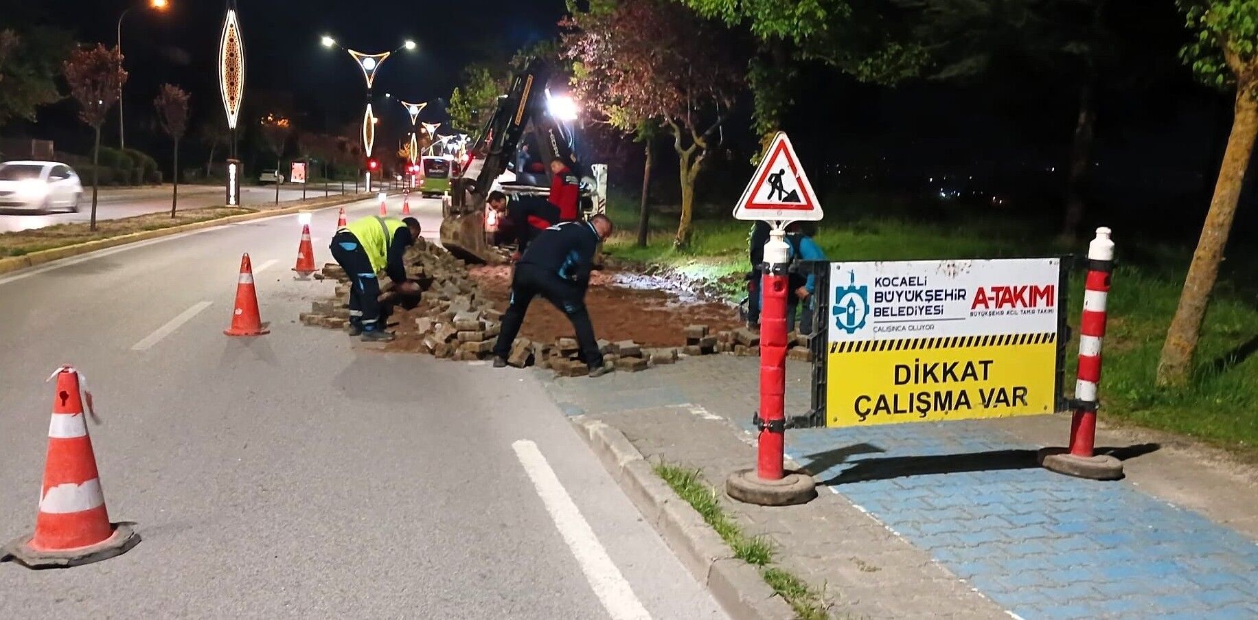 İzmit 17 Ağustos Bulvarı Baştan Sona Yenileniyor (5)