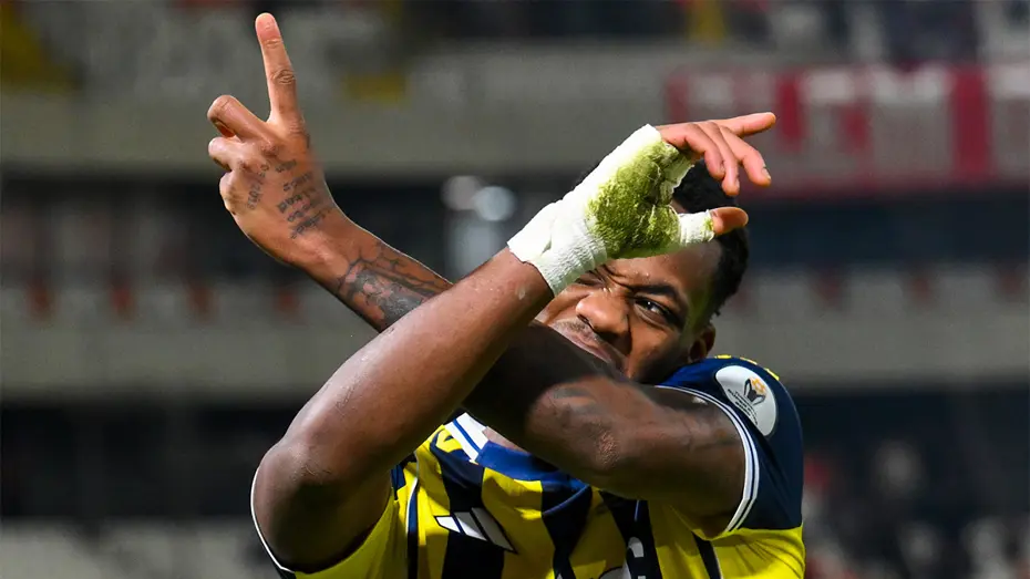 Jhon Duran'dan Galatasaray'a transfer mesajı