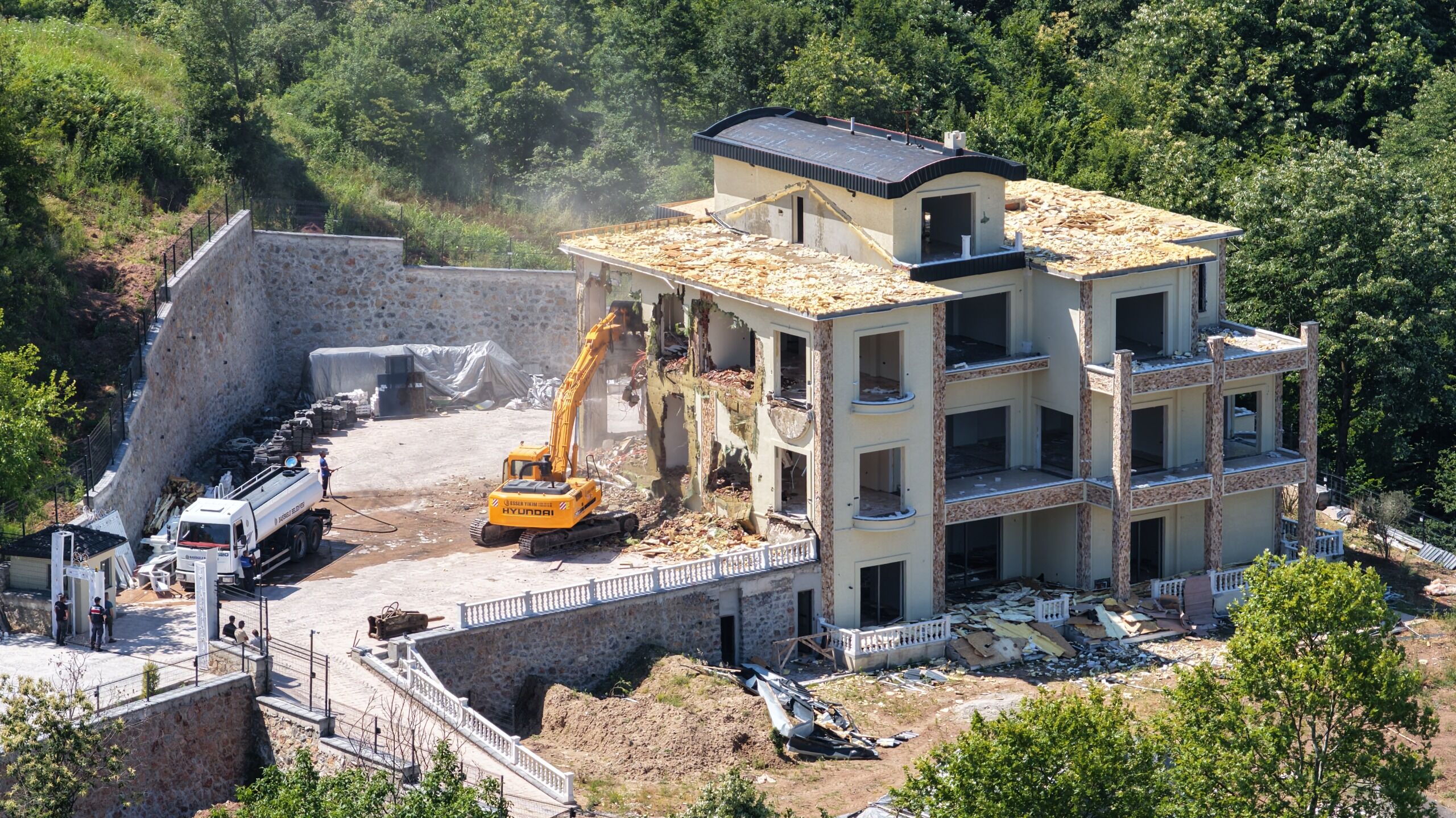 Kaçak Yapı Yıkımı3