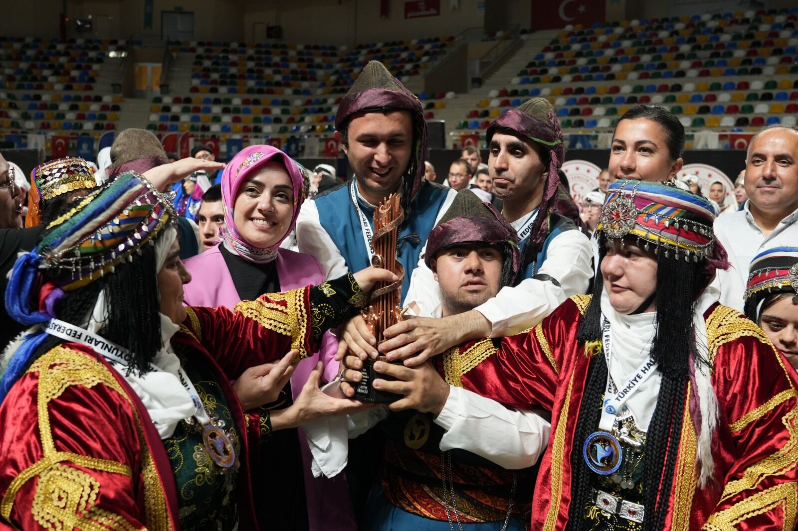 Kocaeli Büyükşehir Yine Örnek Bir Ev Sahipliğini Üstlendi (1)