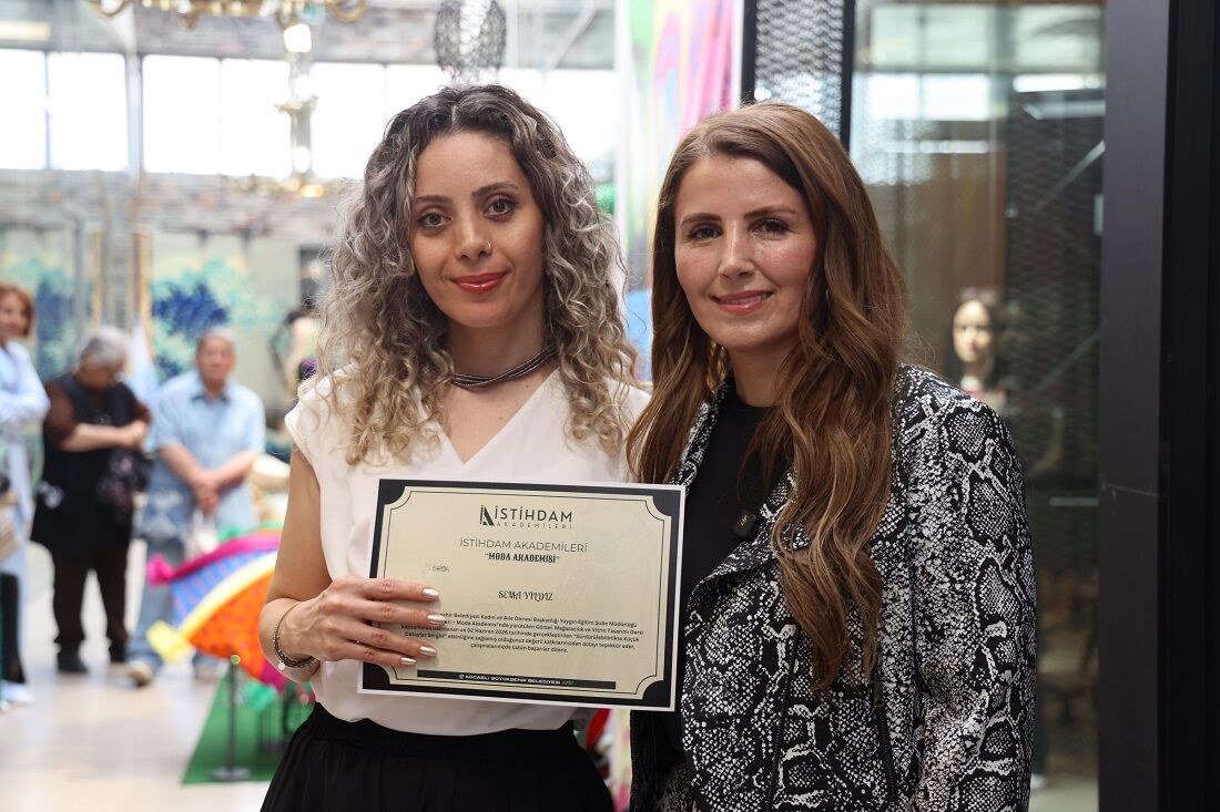 Moda Akademisi’nde Görsel Tasarımlar Vitrine Çıktı (7)