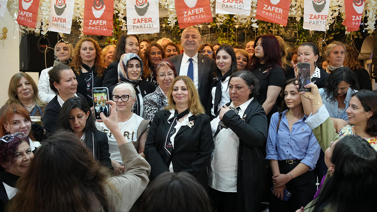Zafer Partisi İstanbul’da Kadın Çalıştayı Düzenledi Çeteleri Fare Deliklerine Saklayacağız 2