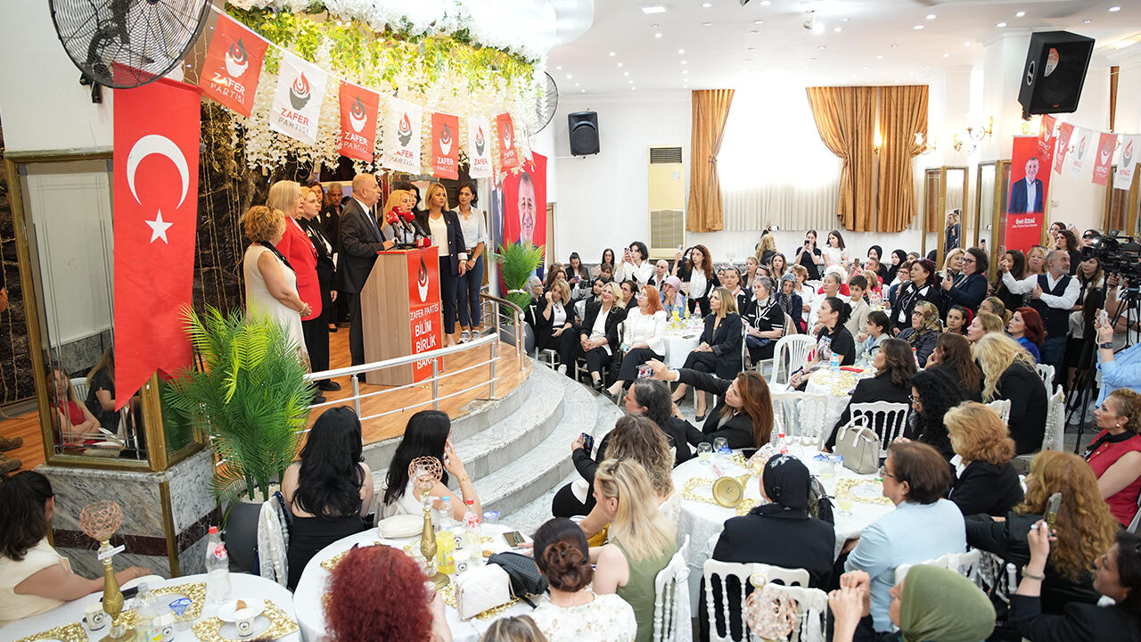Zafer Partisi İstanbul’da Kadın Çalıştayı Düzenledi Çeteleri Fare Deliklerine Saklayacağız 4