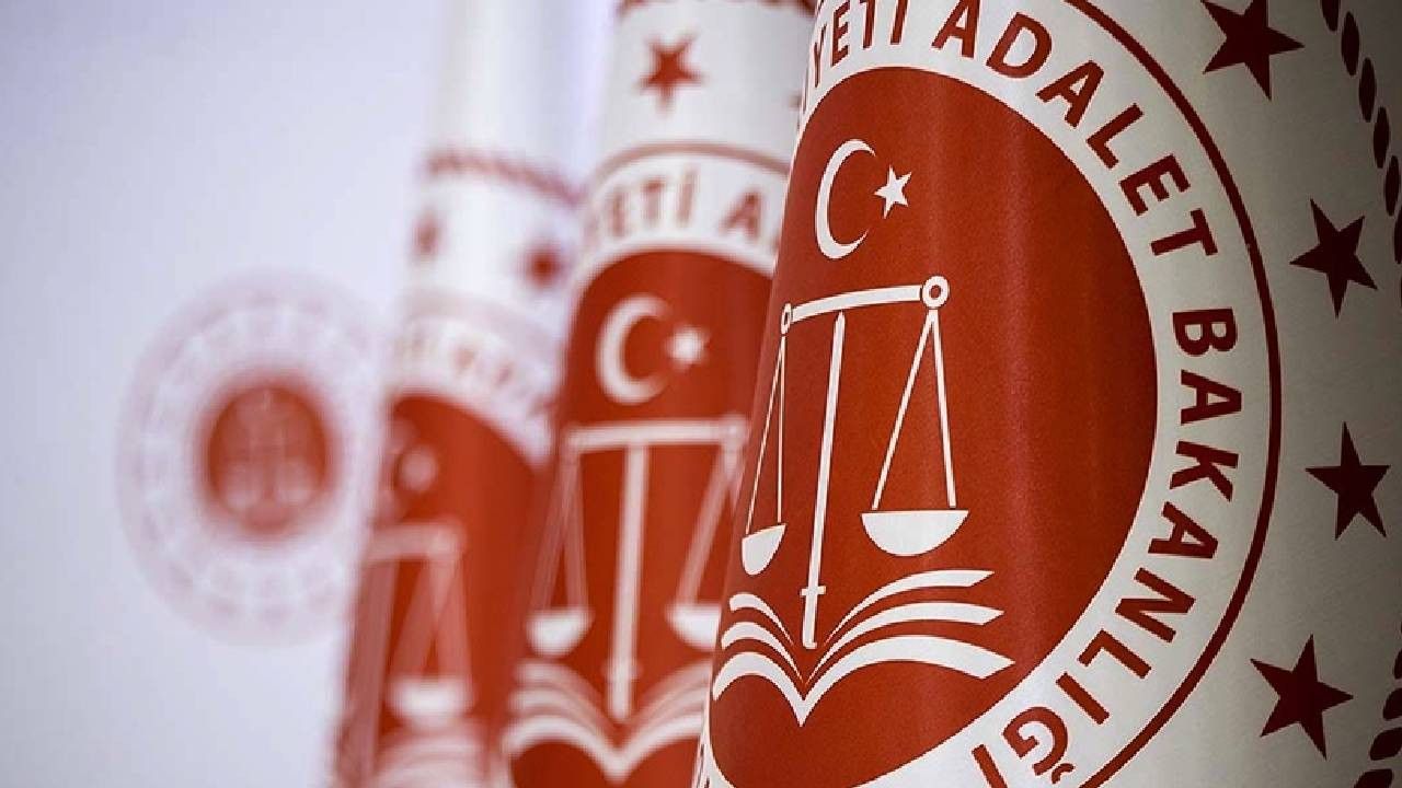 Adalet Bakanlığı Personel Alımı Başladı: İcra Müdürü Sınavı Başvuruları Ne Zaman Bitiyor?