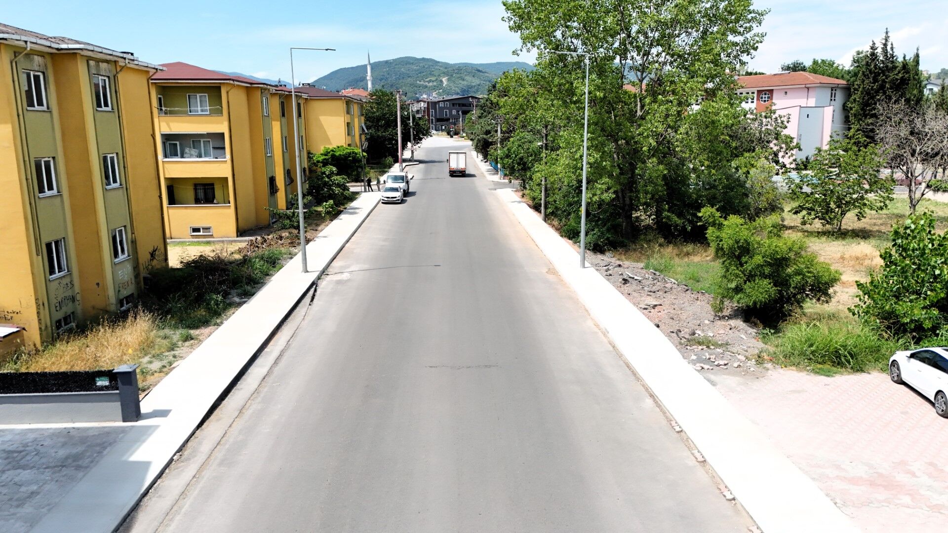 Büyükşehir’den Çiftlik Mahallesi’nde Üstyapı Seferberliği (4)