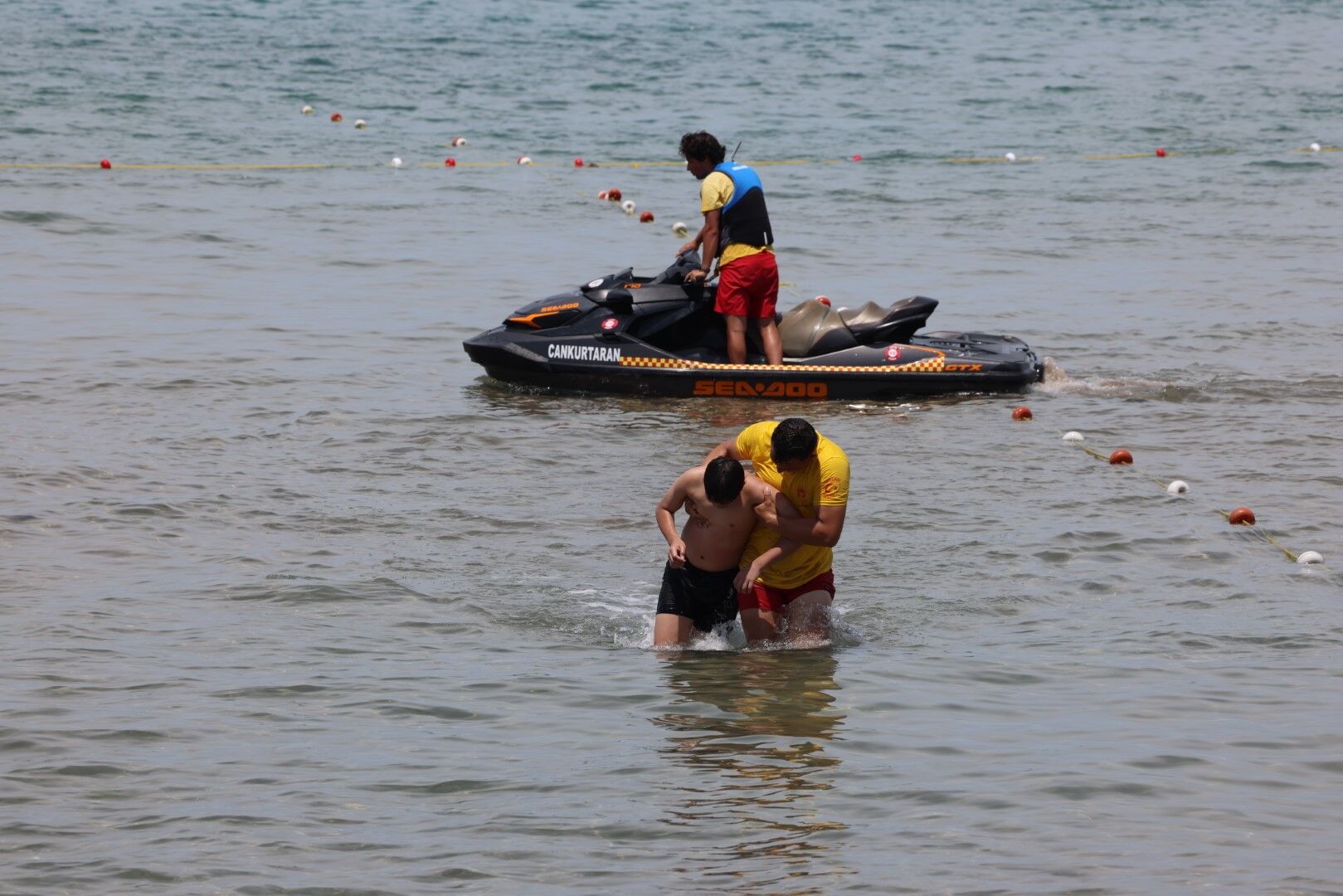 Dalgalara Karşı Zamanla Yarış (3)