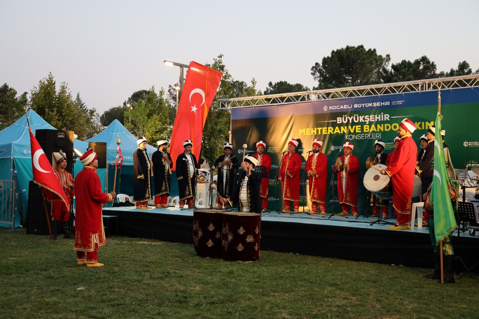 Derince’de Tarih Ve Nostalji Ezgilerle Hayat Buldu (6)
