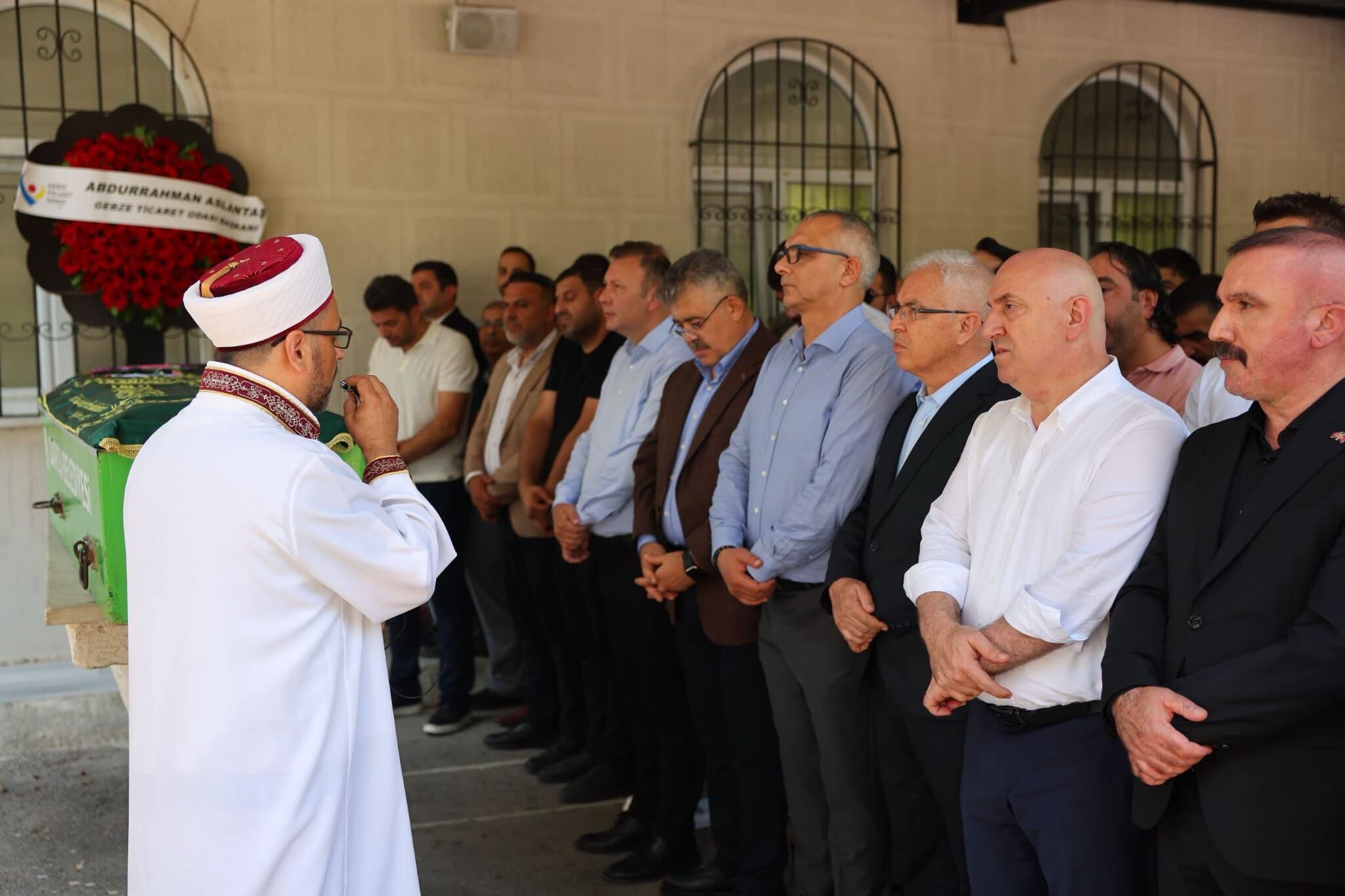 mhp darıca ilçe başkanı furunci annesi