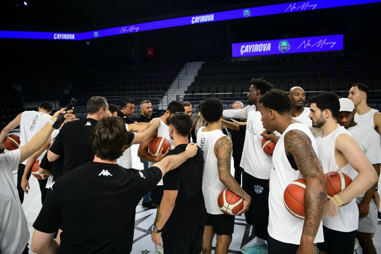 Çayırova Belediyesi Basketbol Süper Ligi Sezonunun İlk Antrenmanını Yaptı-1