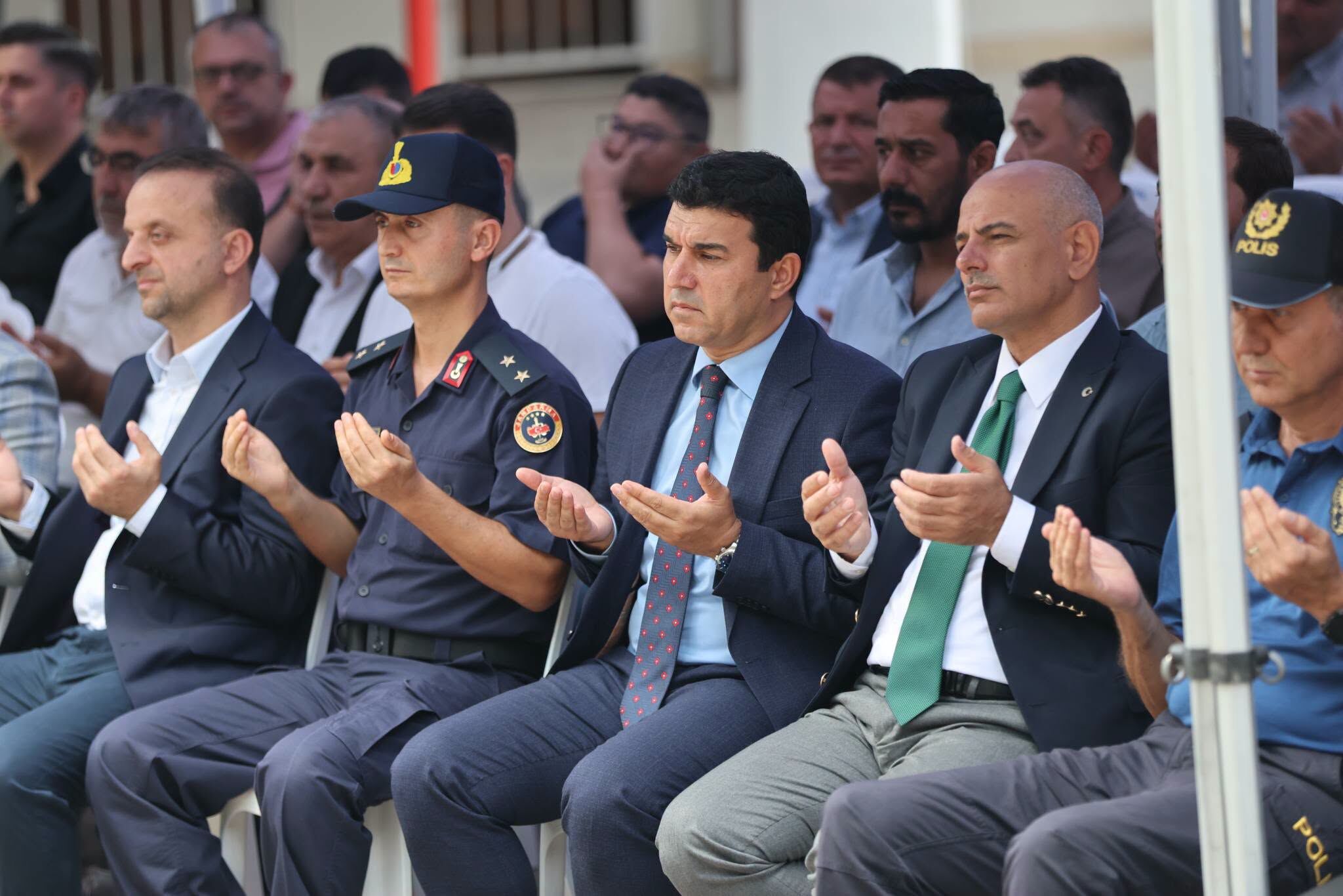 Dua Protokol (1)