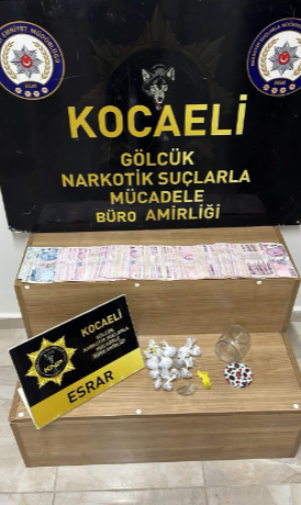Kocaeli Emniyetinden Narkotik Darbesi: 3 Uyuşturucu Taciri Tutuklandı-1