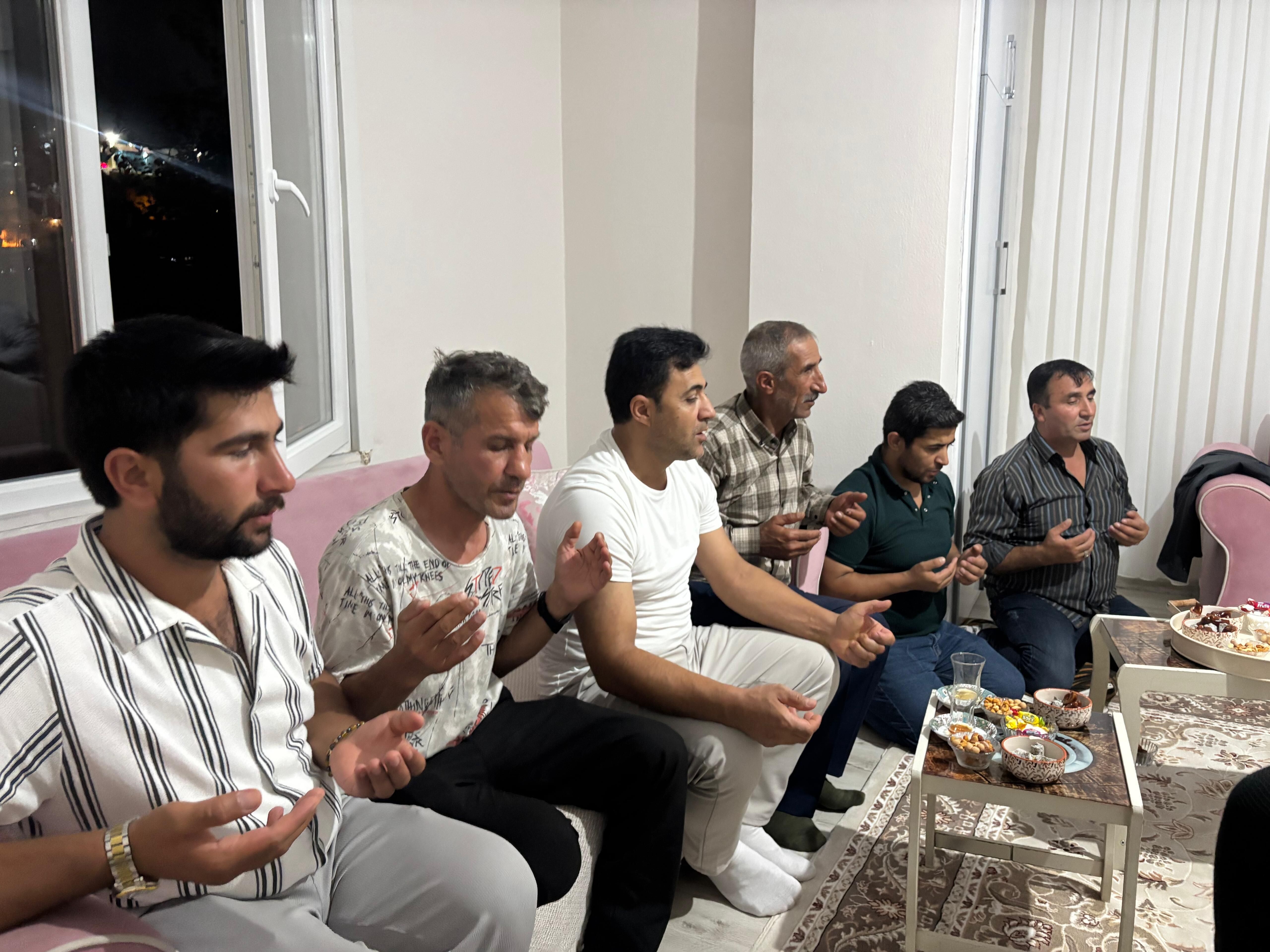 Dilovası’nda Örnek Dayanışma: Yangın Mağduru Aile Yuvasına Kavuştu-2