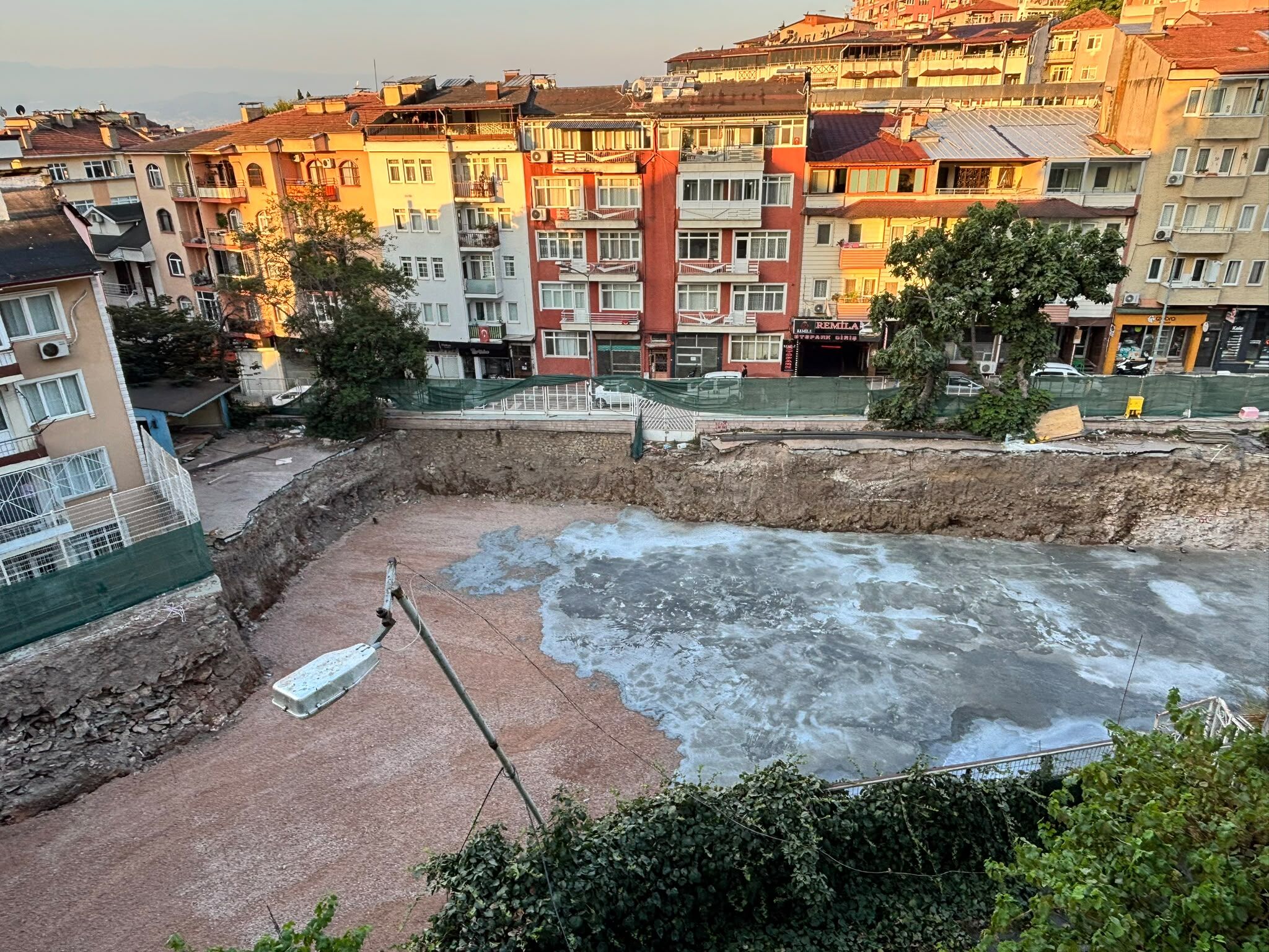 İzmit Hızırreis İlkokulu İnşaatında Tarihi Kemer Sürprizi!