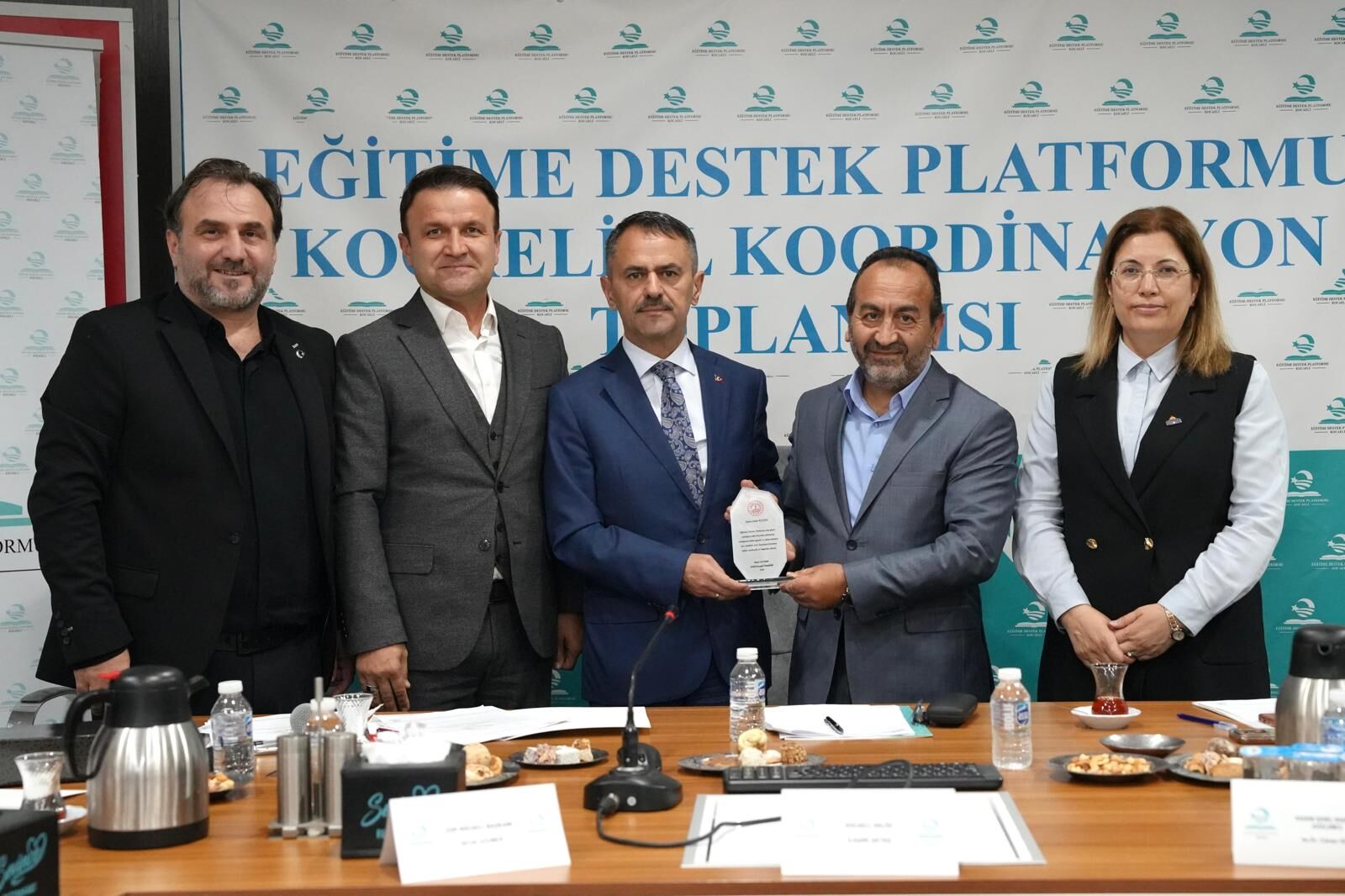 Çayırova’da Eğitim Protokolü Ve STK Temsilcileri Zirvede Buluştu-1