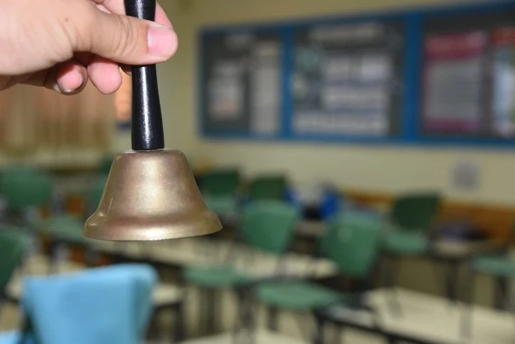 MEB 2026-2027 çalışma takvimini duyurdu: Okullarda ilk ara tatil ne zaman başlayacak?
