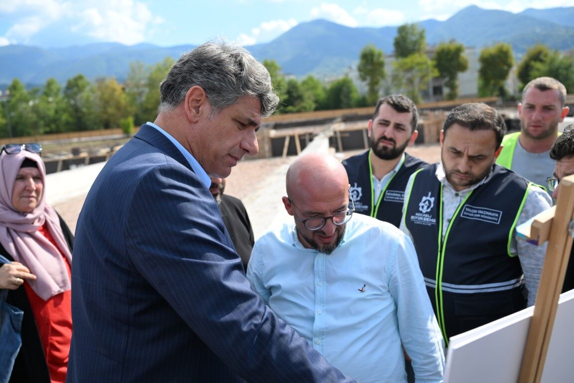KARTEPE’YE İKİNCİ KENT ÇARŞISI GELİYOR ATAŞEHİR MAHALLESİ’NDE ÇALIŞMALAR BAŞLADI-5