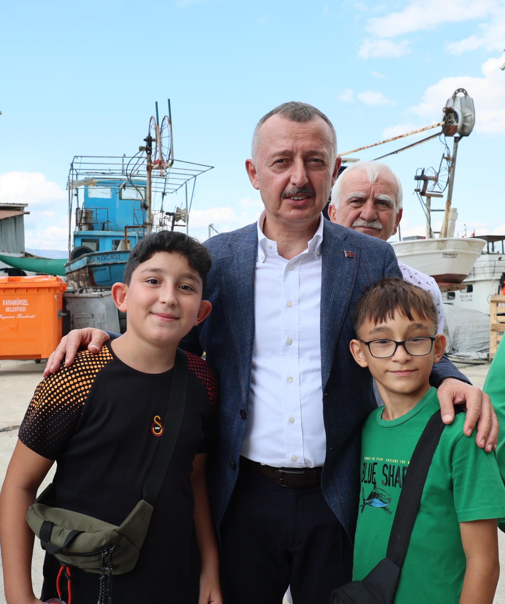 Büyükakın Geleneği Bozmadı, Yeni Sezonda Karamürselli Balıkçılara Da Gitti (2)