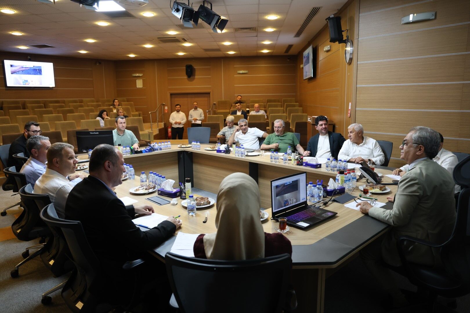 Büyükşehir Encümeni’nde 6 Taşınmaz Kiraya Verildi (6)