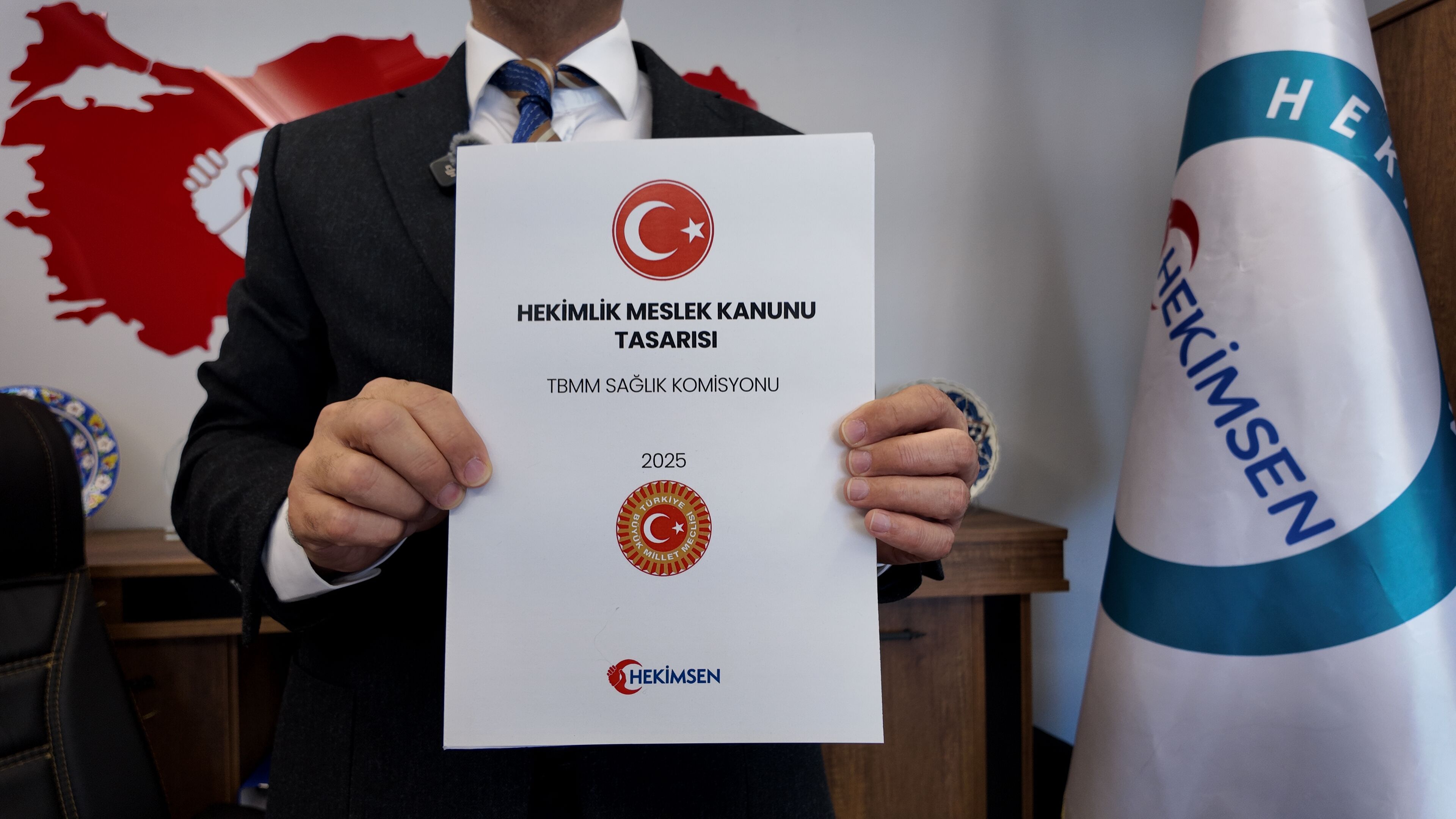 Hekimsen Sandığa Gidiyor!