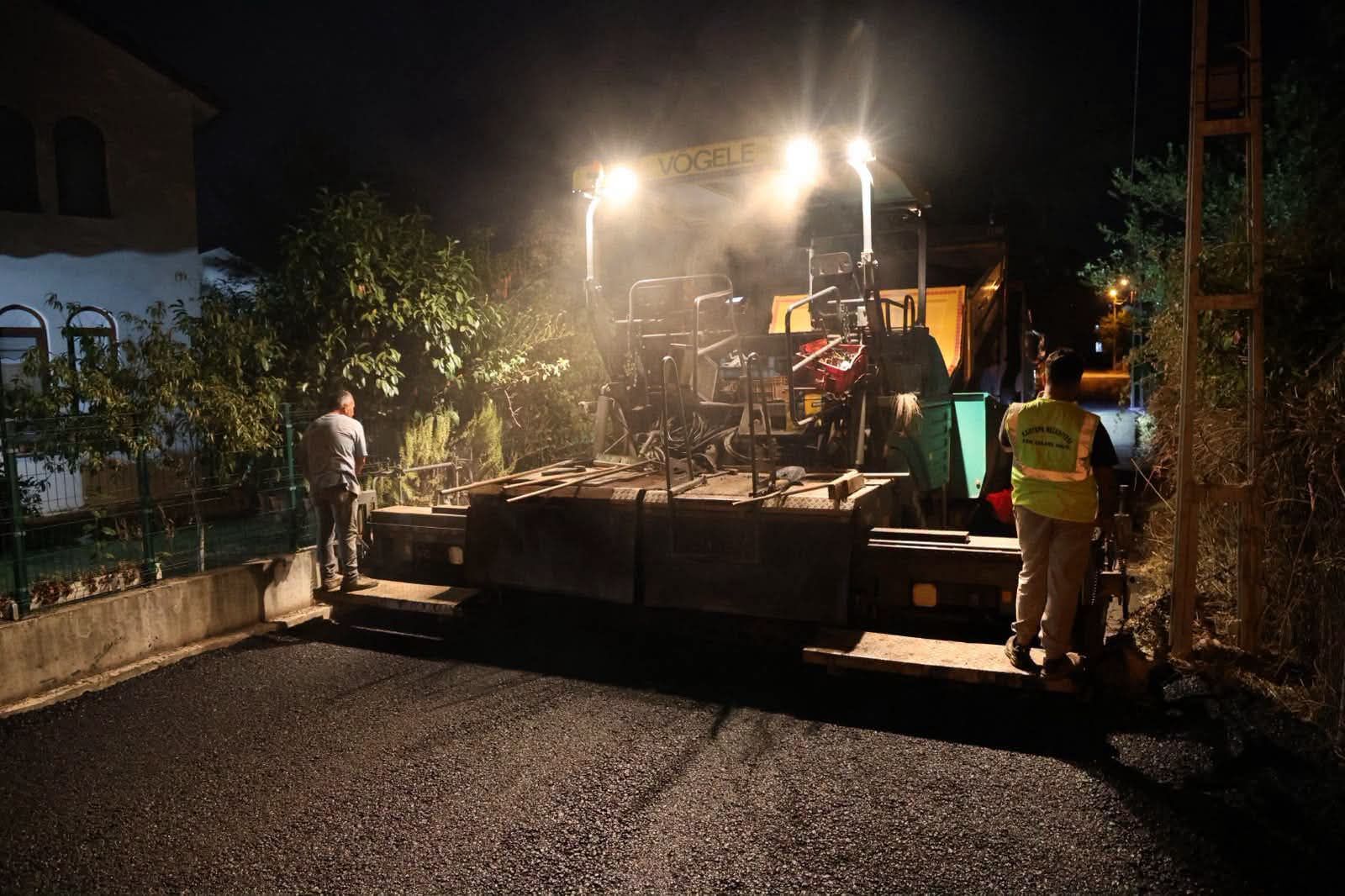 Kartepe’de Gece Mesaisi: Sarımeşe’ye Sıcak Asfalt