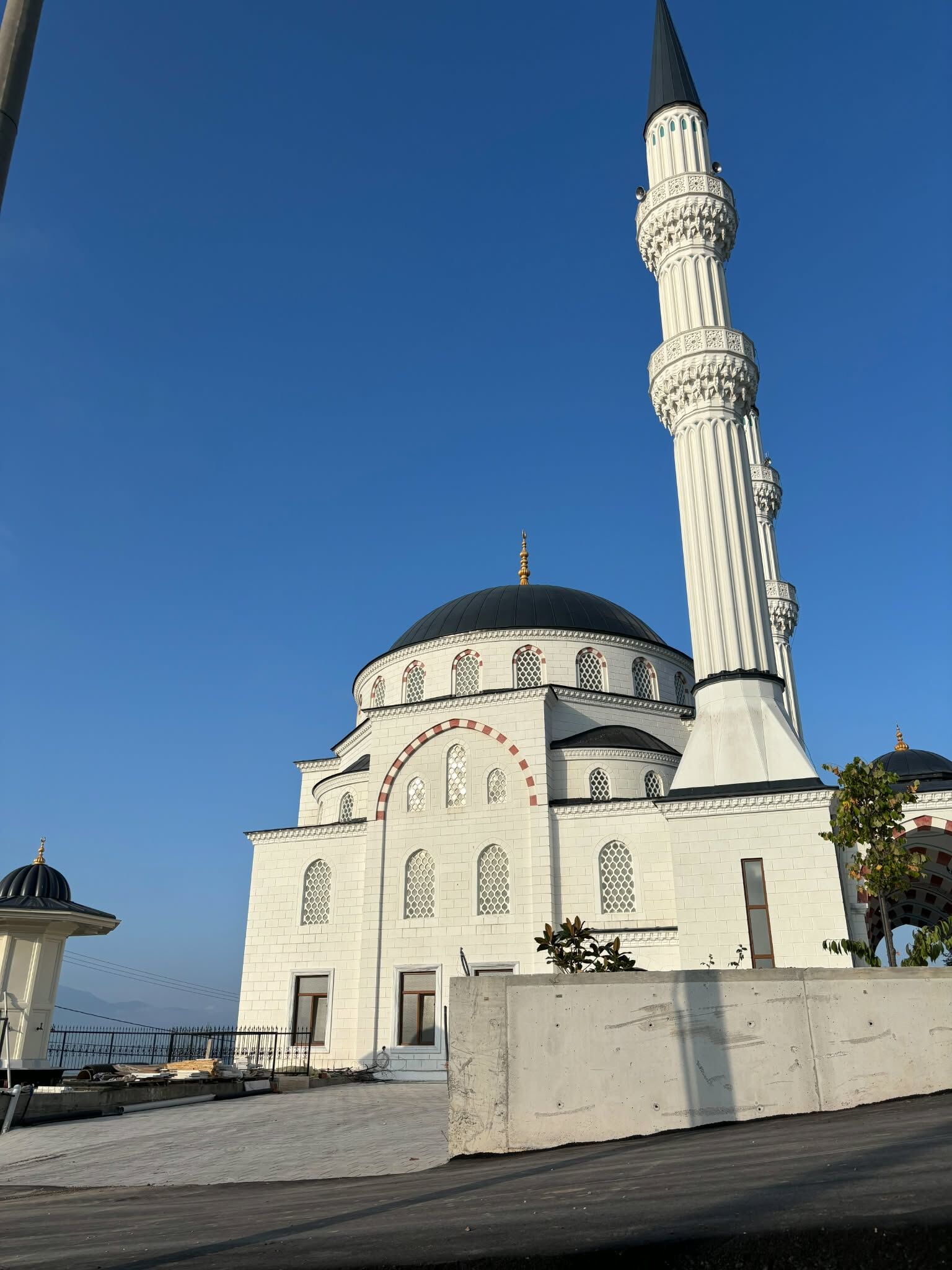 İzmit’in Sapakpınar Mahallesi’nde 6 Yıllık Hasret Bitiyor: Cami Açılışı ve Köy Mevlidi 13 Eylül’de-1