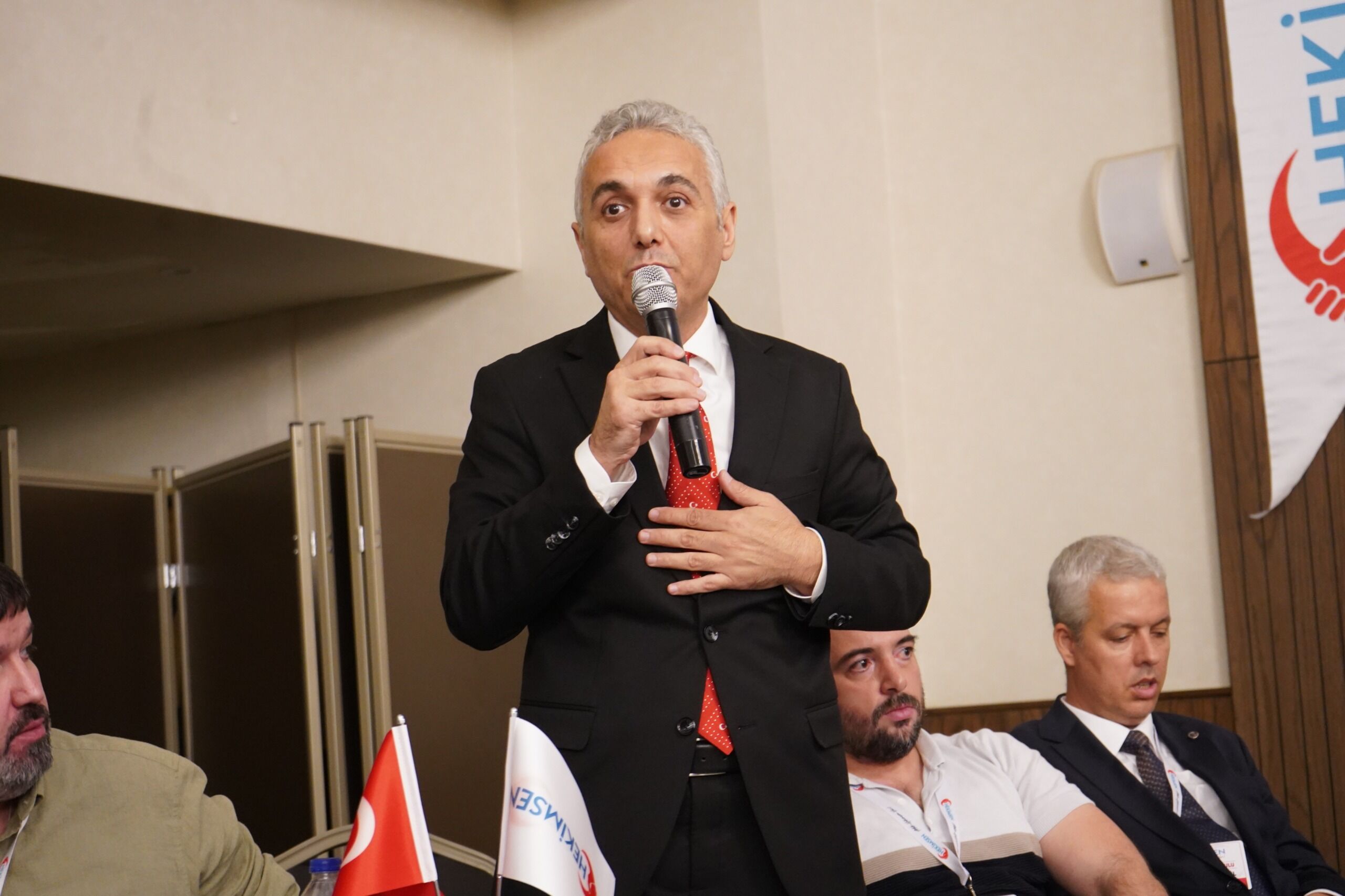 HEKİMSEN’de Adil Kurban Güven Tazeledi: