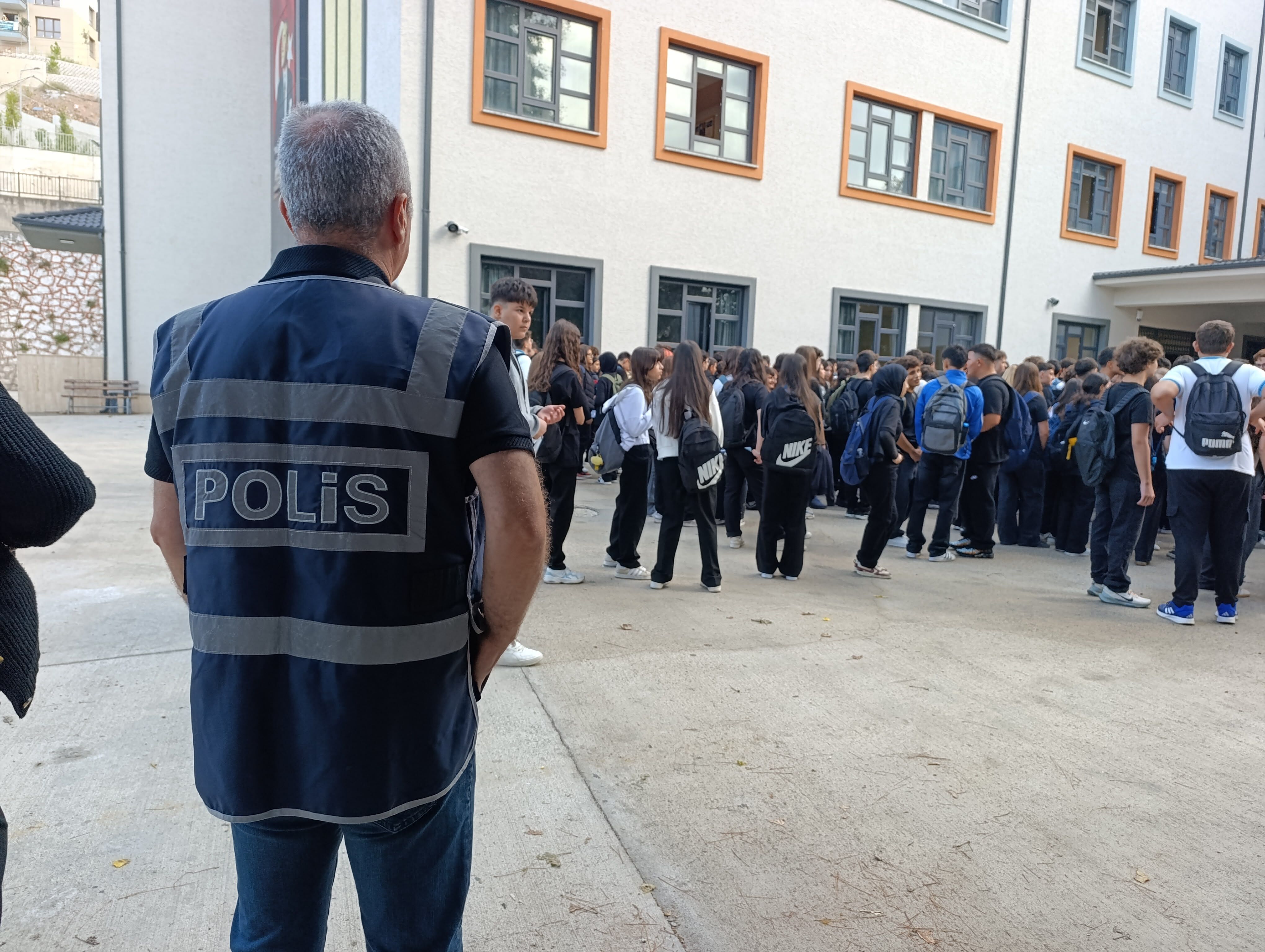 Kocaeli’de Yeni Eğitim Yılı Güvenle Başladı: Okullarda 231 Özel Güvenlik Görevde