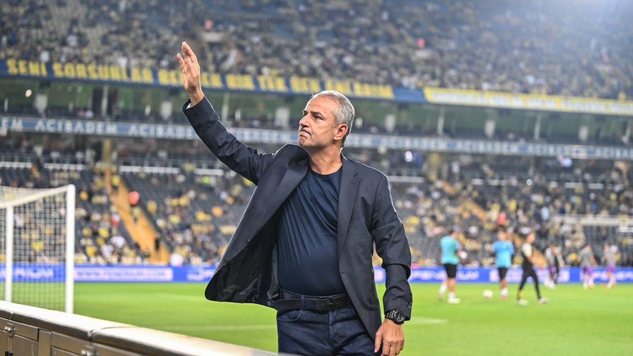 Fenerbahçeli oyunculardan İsmail Kartal'a destek: İstifa krizi böyle aşıldı