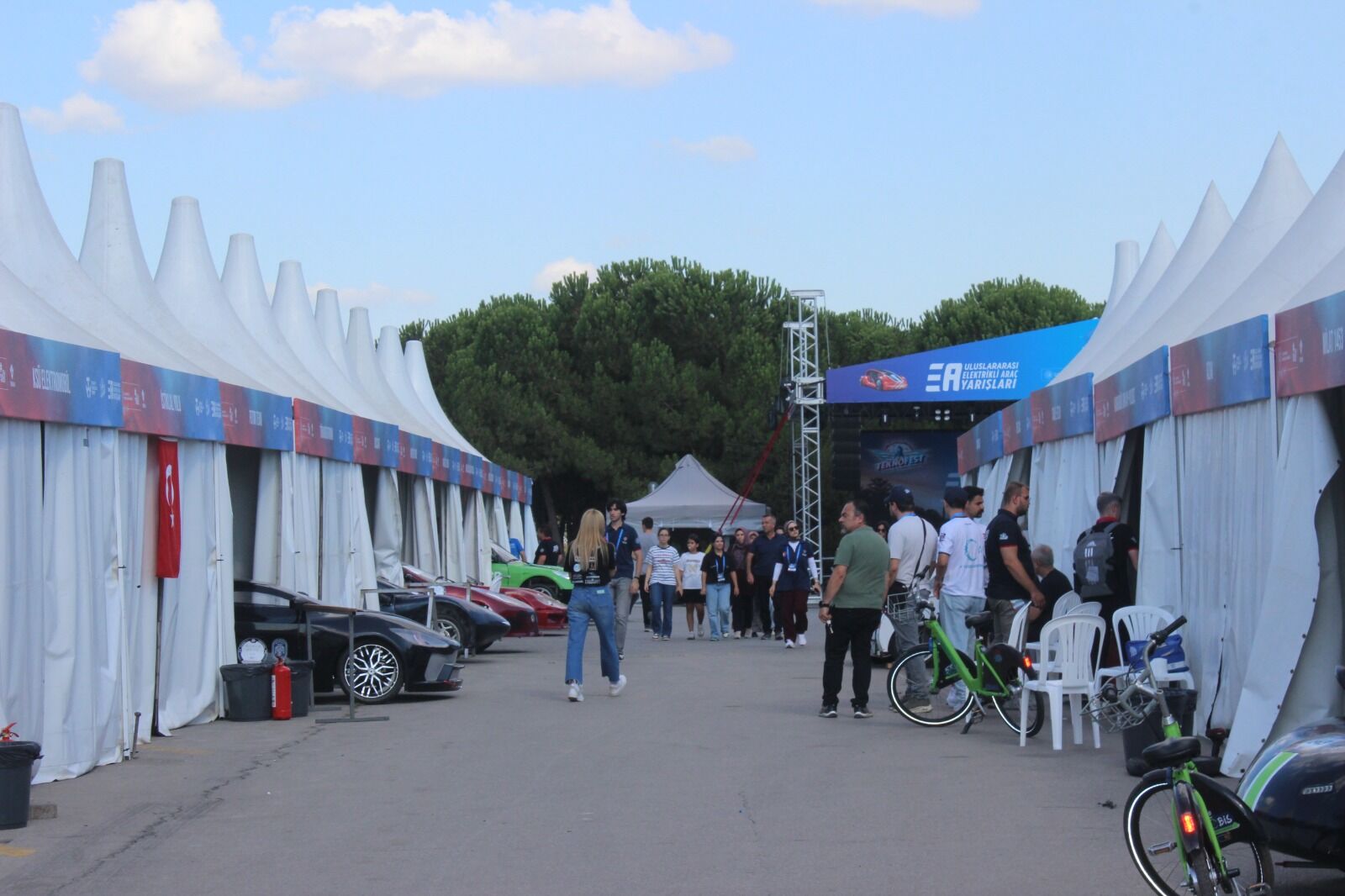 Gebze'de Gençler Elektrikli araçlarıyla Piste Çıktı-4