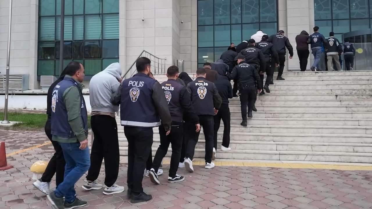 kocaeli-dahil-8-ilde-yasa-disi-bahis-operasyonu-kirikkale-3