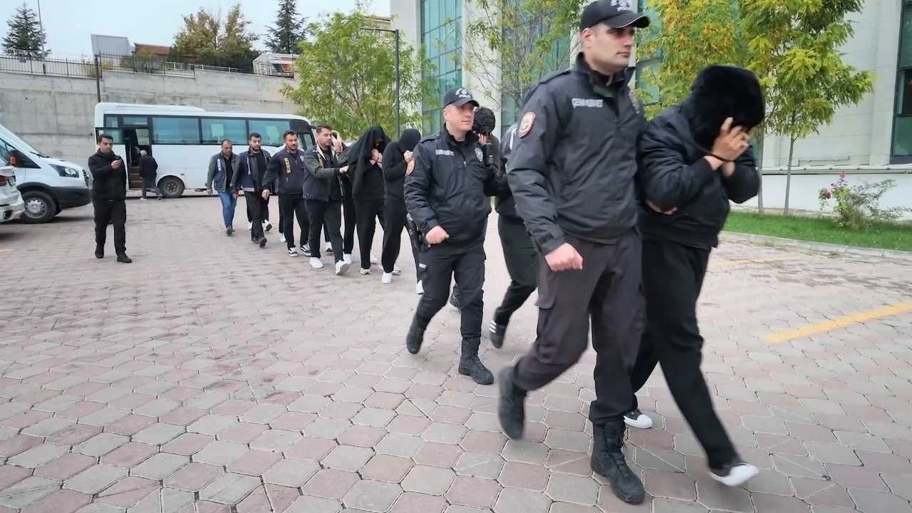 kocaeli-dahil-8-ilde-yasa-disi-bahis-operasyonu-kirikkale-2