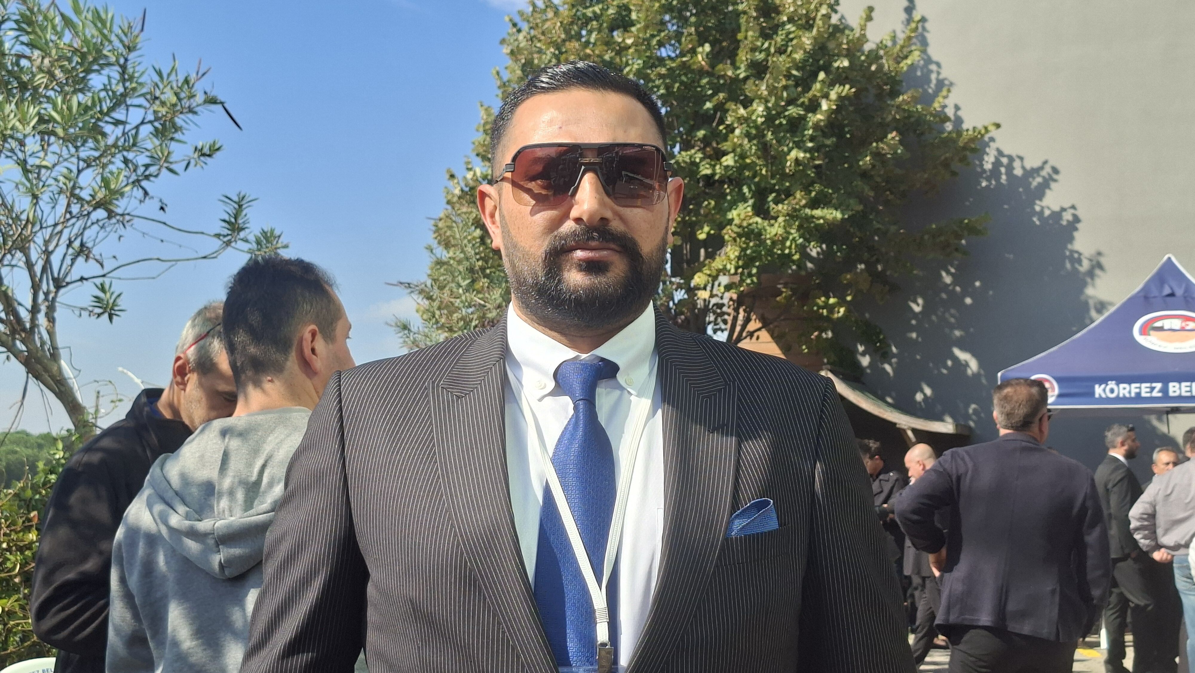 KTO'da Her Yerde Yarış Var, Sadece O Listede Tek Renk Körfez Ticaret Odası seçimlerinde 22. Meslek Grubu’nda dikkat çeken bir tablo ortaya çıktı. Yeşil listenin bu grupta aday çıkarmamasıyla birlikte mavi liste seçime tek liste olarak girdi. Körfez Tic