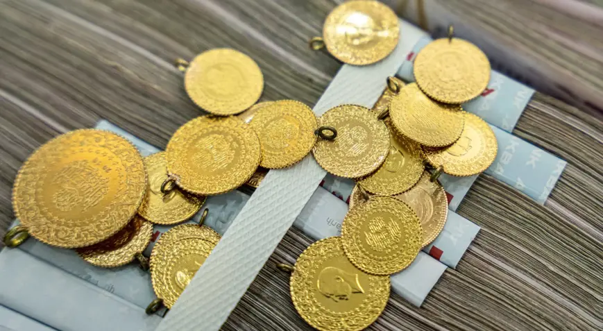 Altın piyasasında yön aşağı döndü: Gram ve ons fiyatlarında son durum