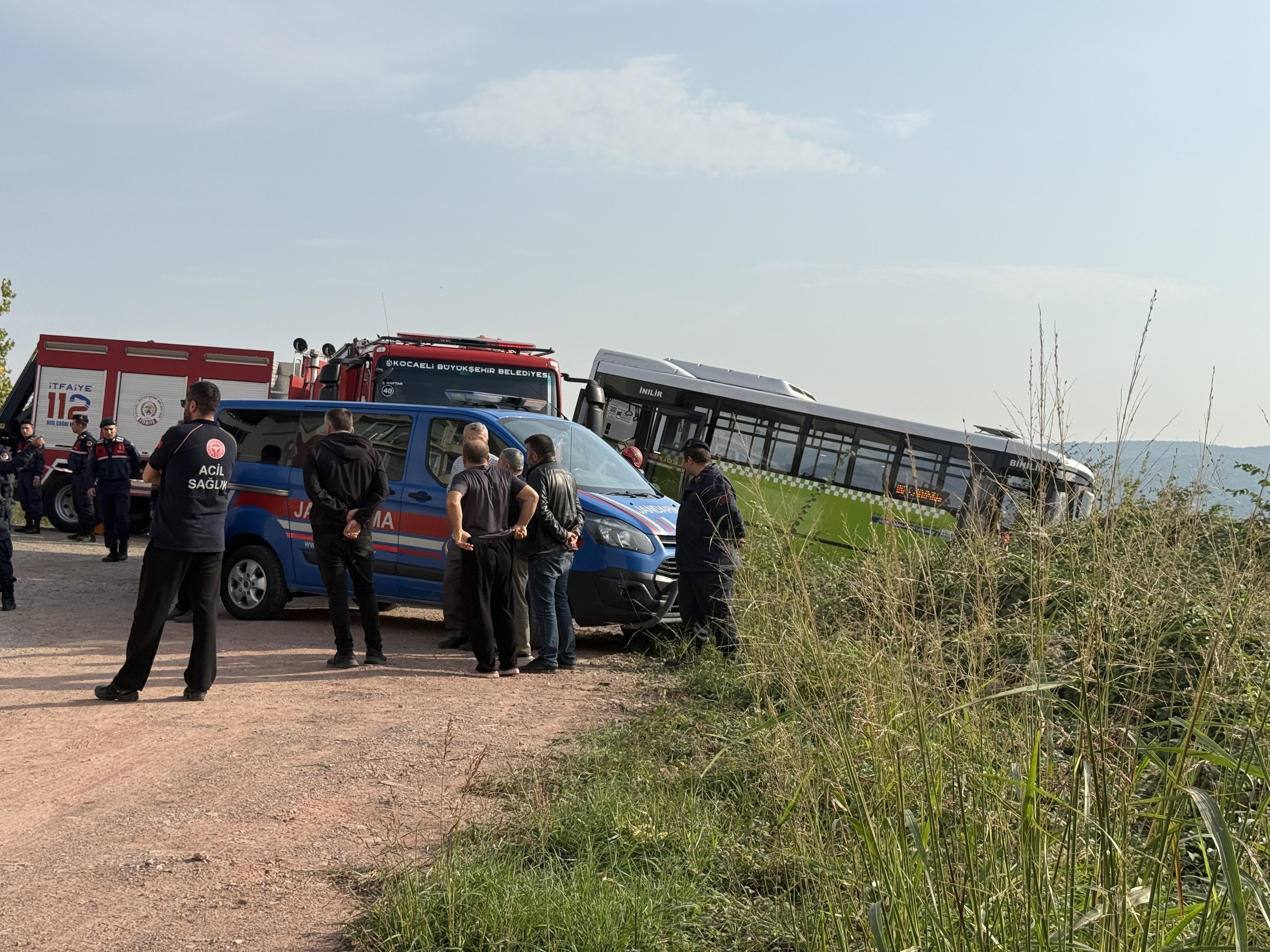 izmit-cayirkoy-halk-otobusu-surucusu-hayatini-kaybetti-2
