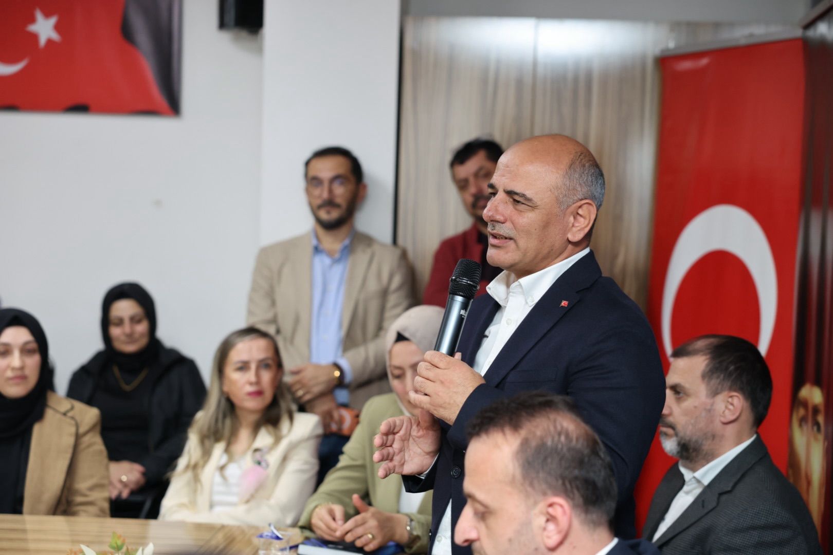 korfez-belediye-baskani-sener-sogut-ak-parti-daraltilmis-ilce-danisma-meclisi-toplantisi-3