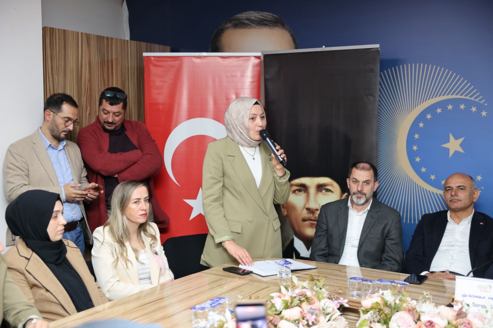korfez-belediye-baskani-sener-sogut-ak-parti-daraltilmis-ilce-danisma-meclisi-toplantisi-5