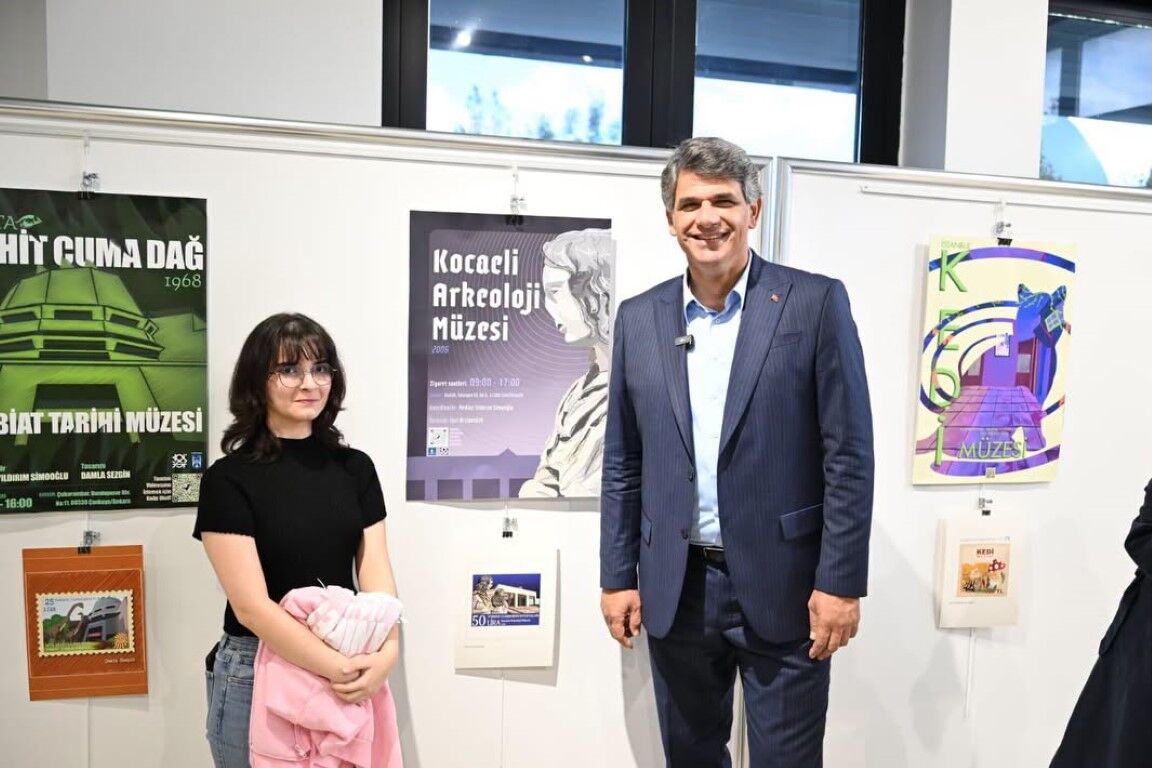Kartepe Sanat Evi'nde Anadolu Müzeleri Sergisi Açıldı