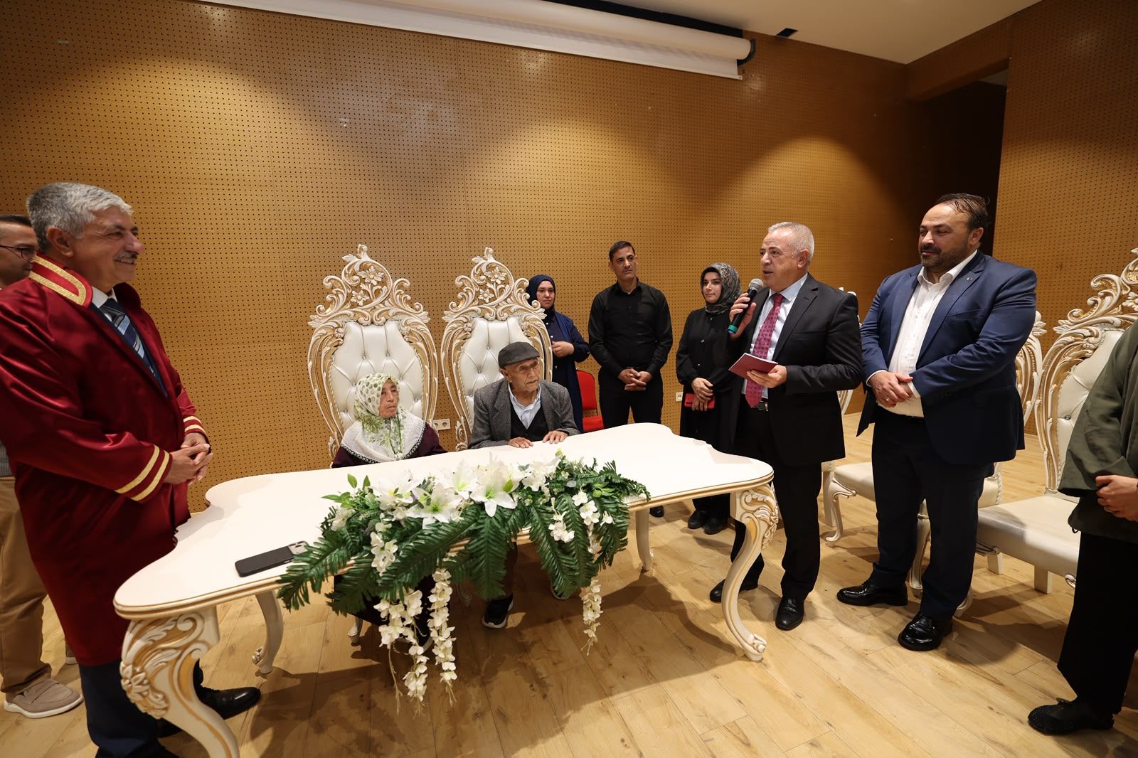ramazan-omroglu-asirlik-cinarlarin-nikahini-kiydi-dilovasi